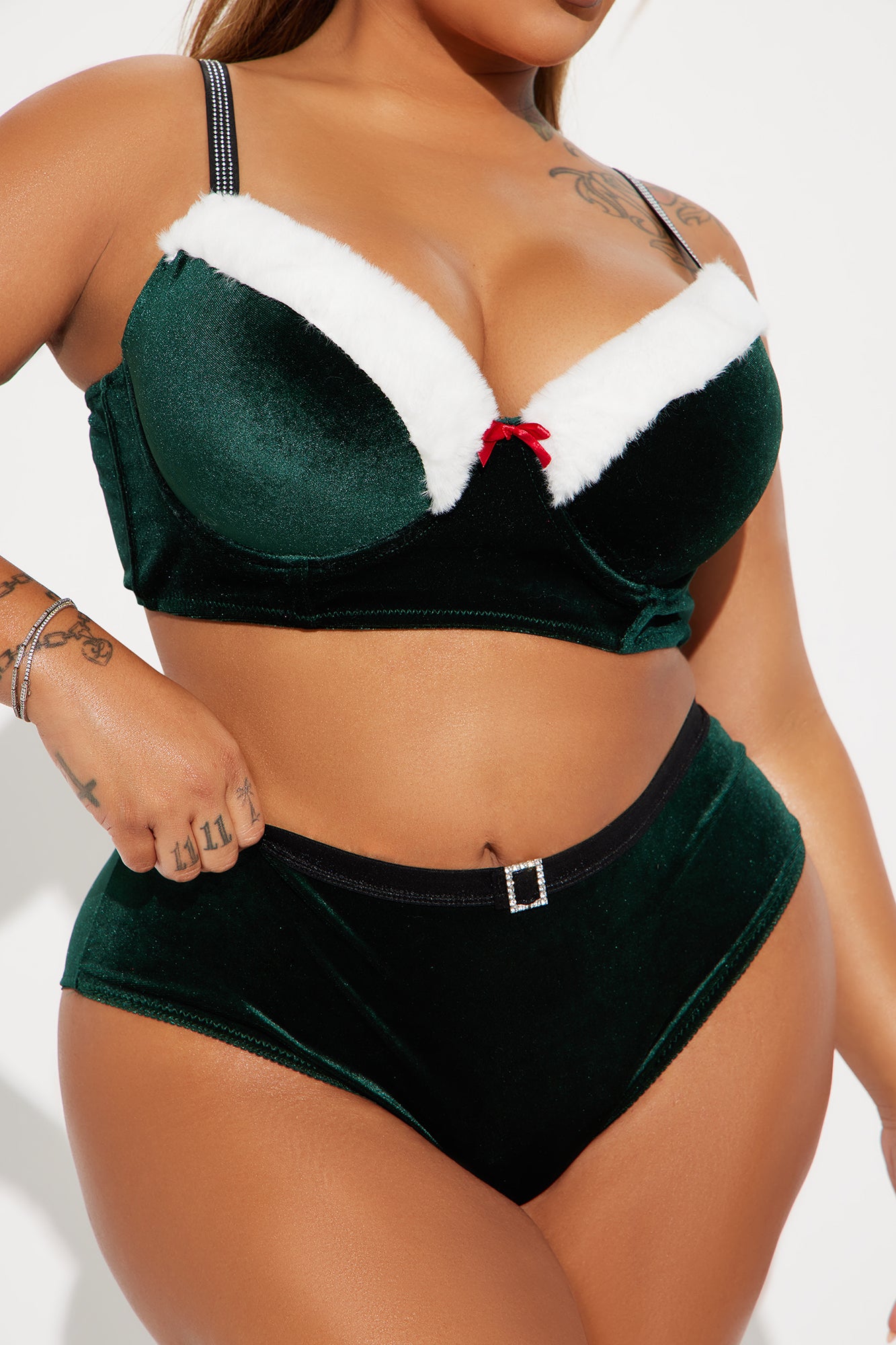 Under The Mistletoe 2 Piece Bedroom Costume - Green - Image 5