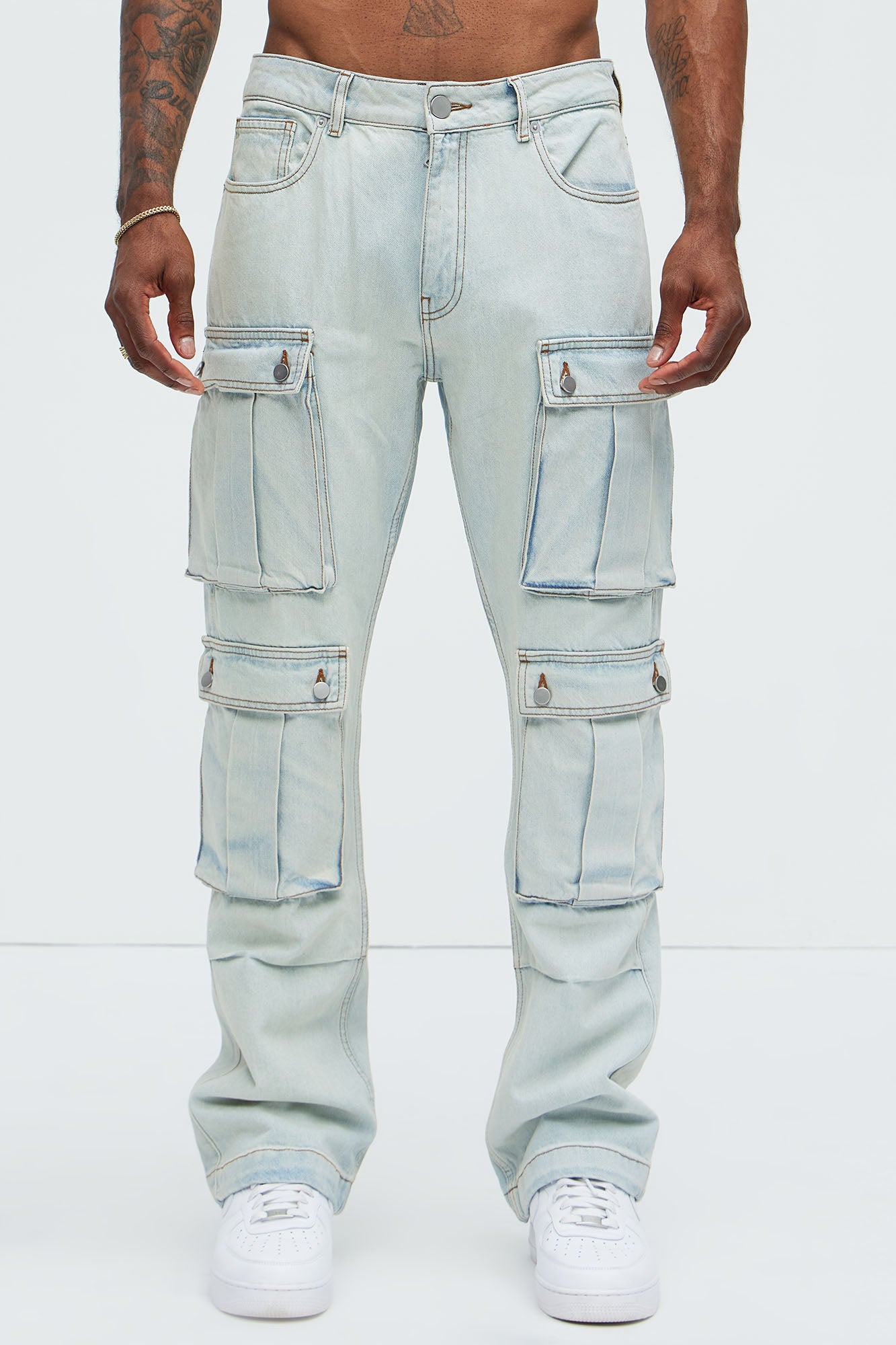 Tobias Carpenter Flare Jeans - Light Blue Wash - Image 4