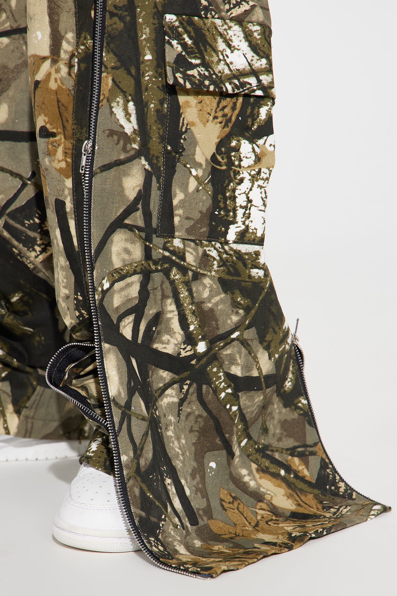 Had You Fooled Tree Camo Pant - Olive/combo - Image 4