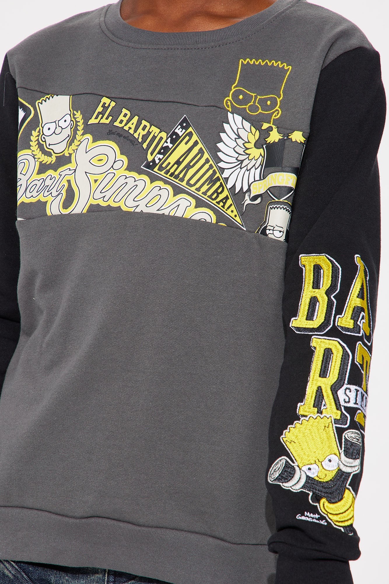 Mini Simpson Embroidered Fleece Crew Neck Sweatshirt - Charcoal - Image 3