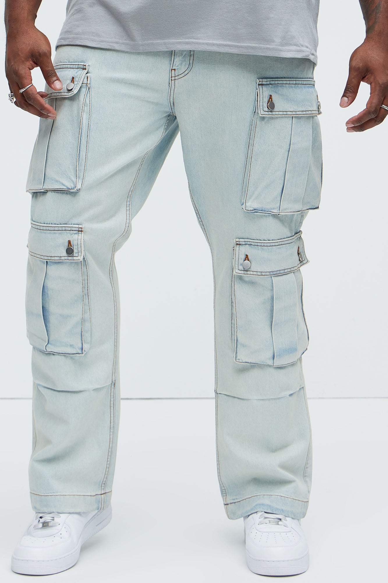 Tobias Carpenter Flare Jeans - Light Blue Wash - Image 6