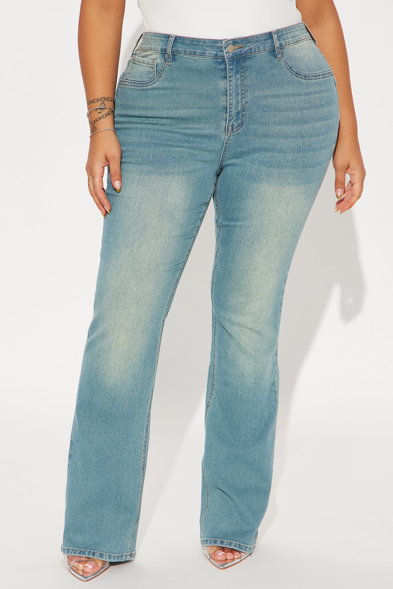 Mesa Booty Lifting Stretch Bootcut Jeans - Medium Blue Wash - Image 6