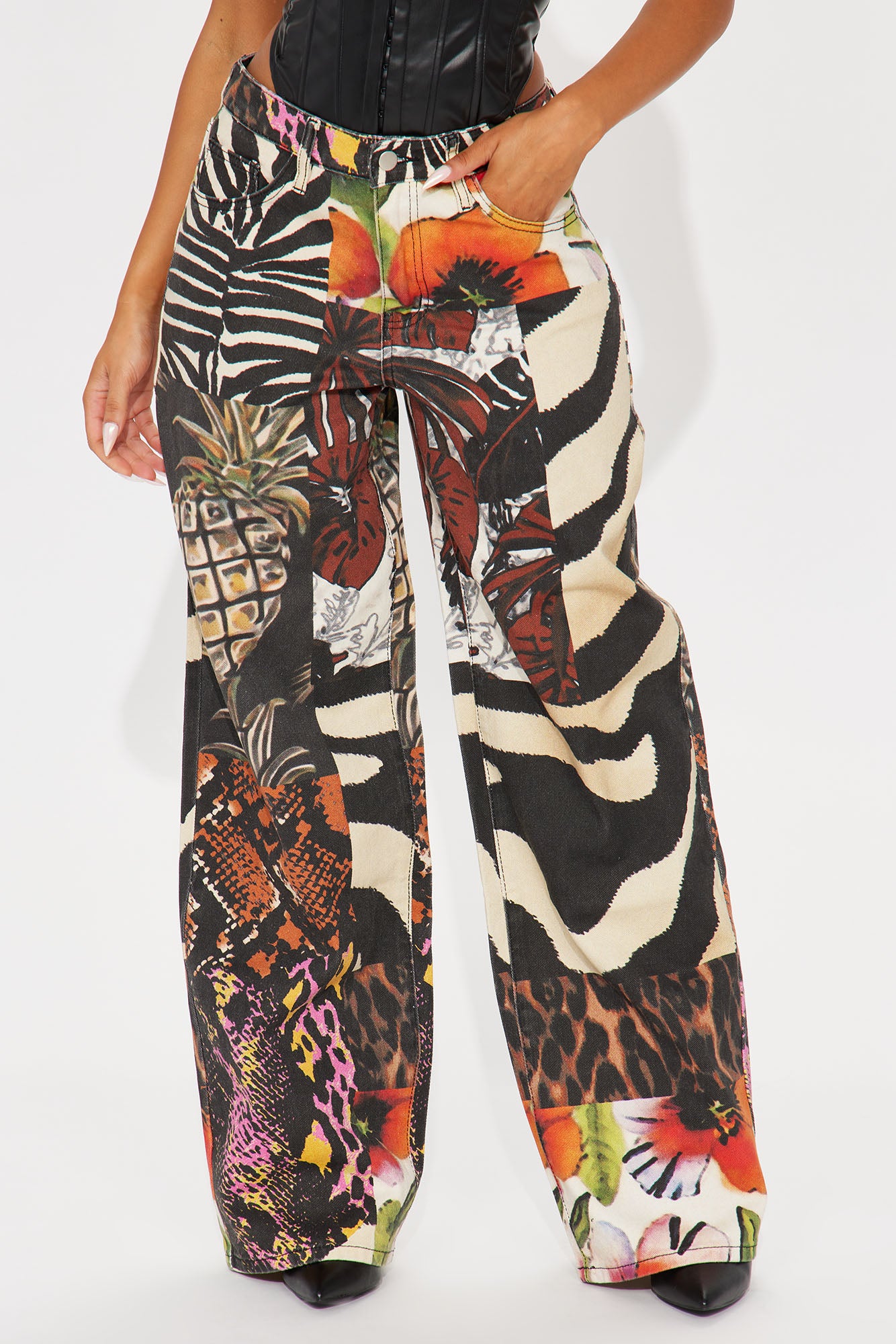 Miami Mood Printed Baggy Jeans - Brown/combo - Image 6
