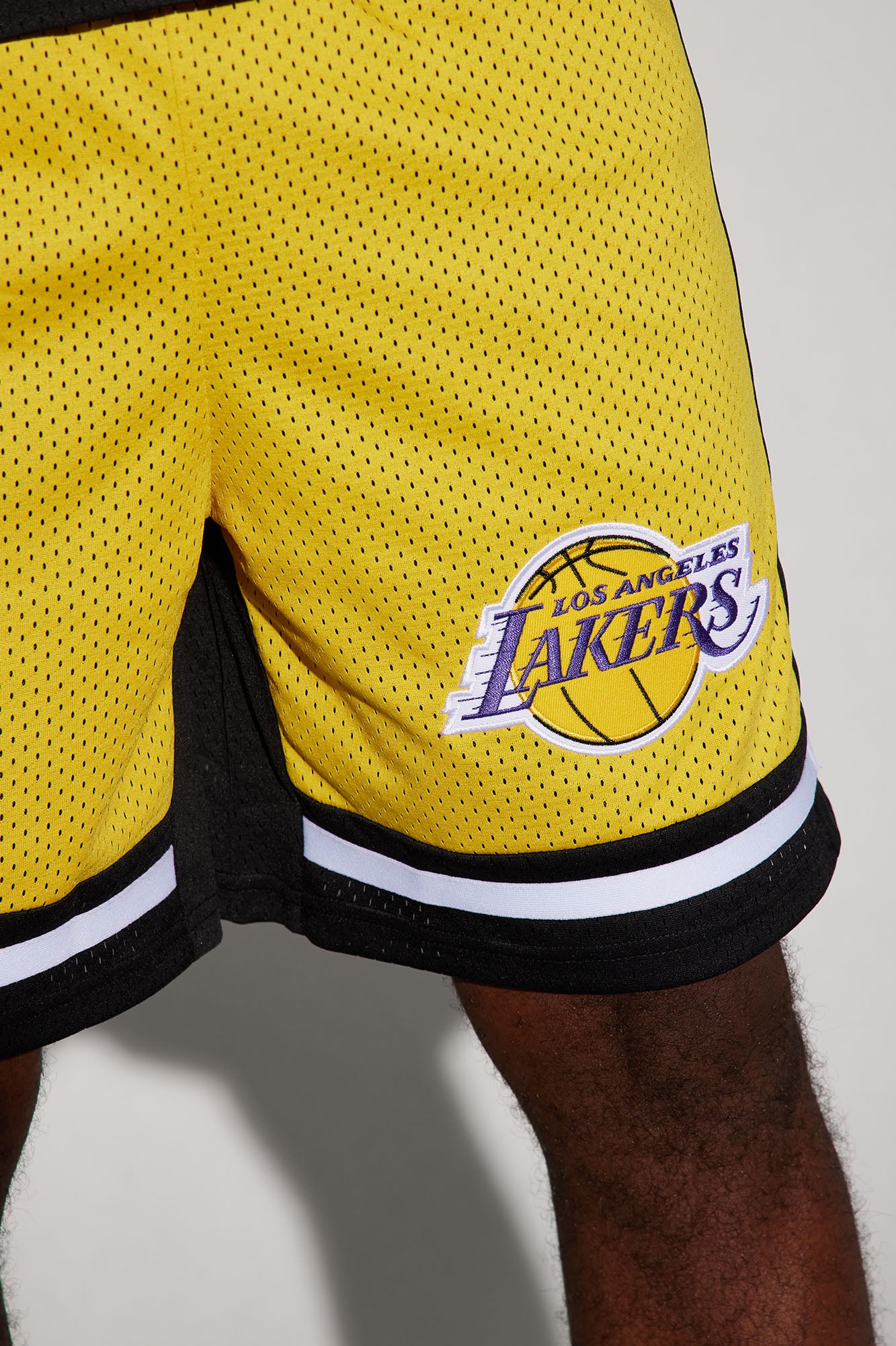 Lakers Behind The Back Mesh Shorts - Black/Yellow - Image 5