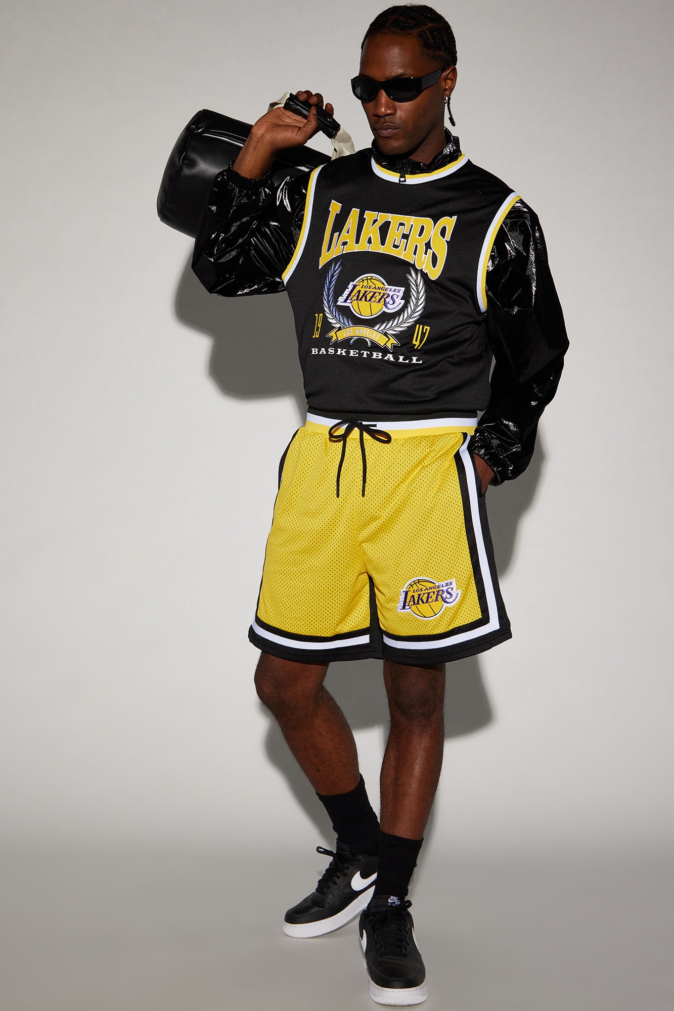 Lakers Behind The Back Mesh Shorts - Black/Yellow - Image 3