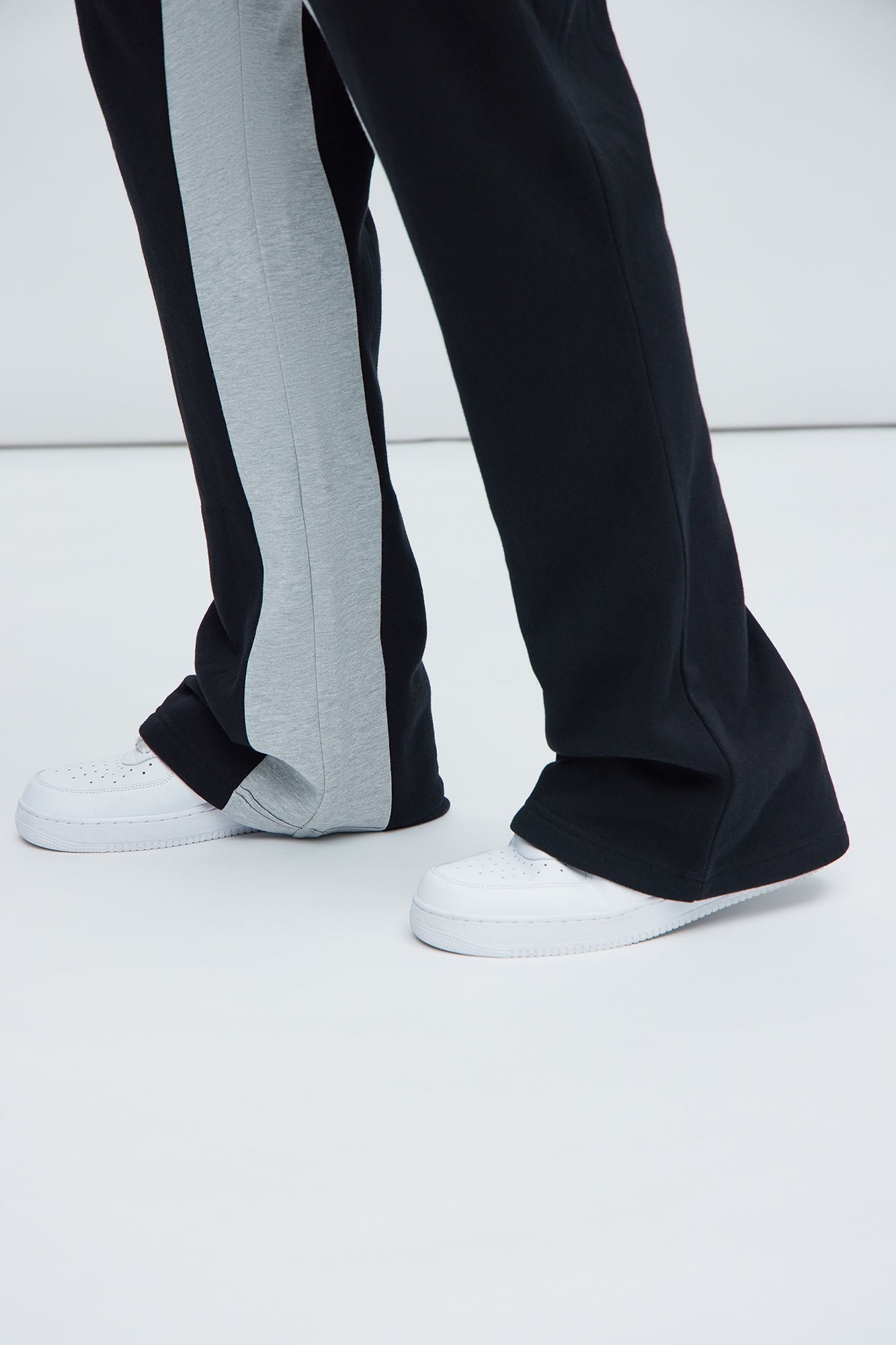 Tyson Number 3 Skinny Flare Sweatpants - Black/combo - Image 9