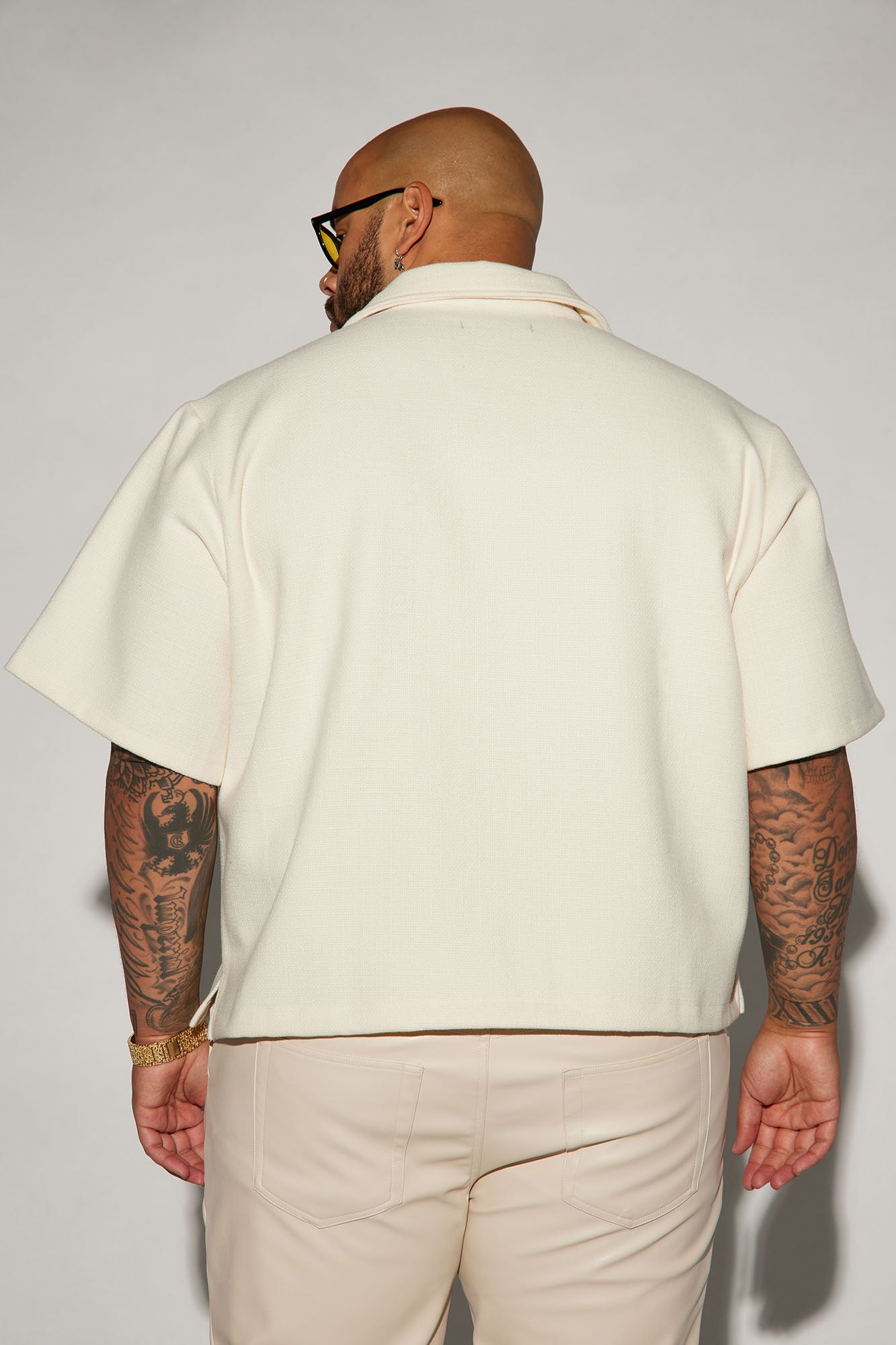 Wilder Textured Weave Cropped Button Up Shirt - Cream - Image 8