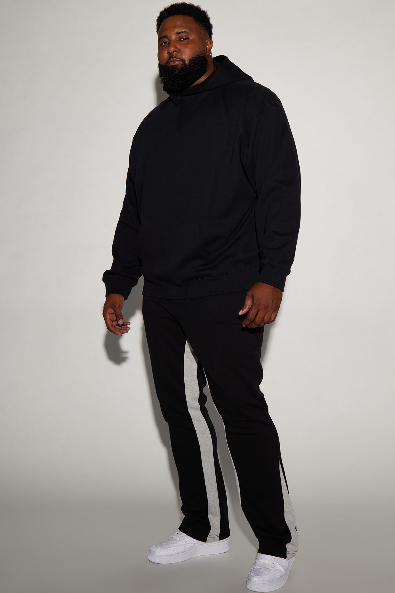 Tyson Flared Sweatpants - Black - Image 7