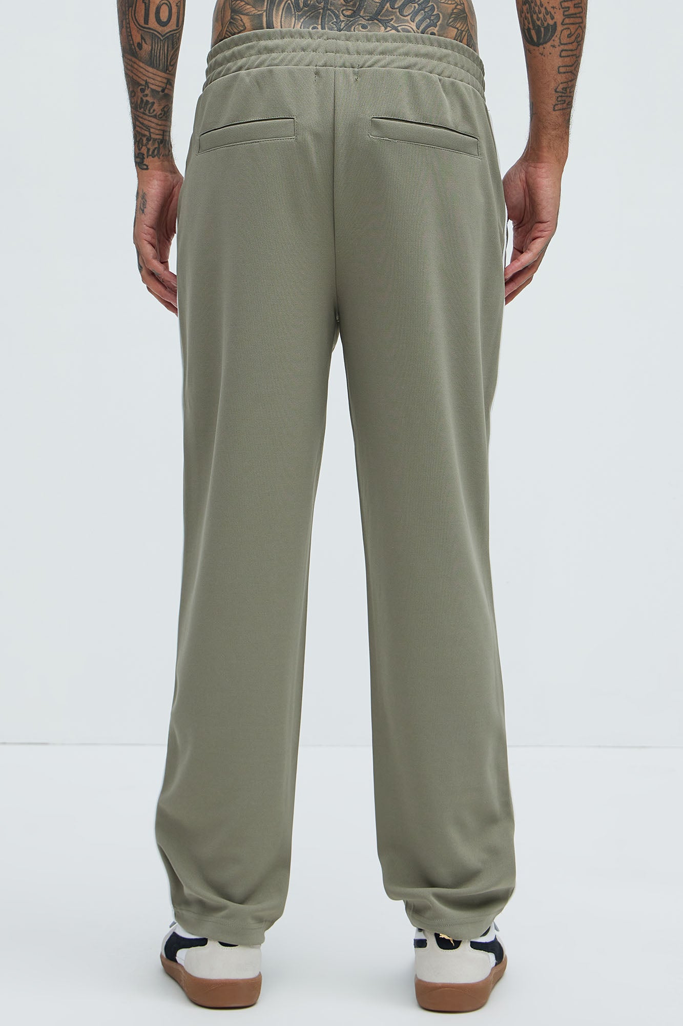 Terry Relaxed Trackpant - Olive - Image 5