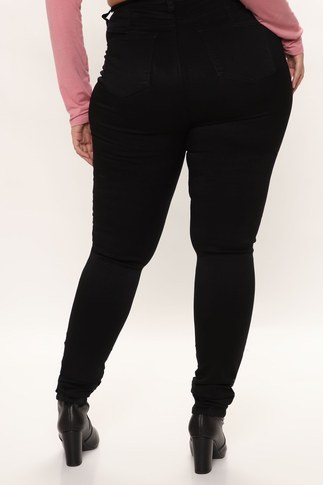 Tall Eva Super Soft Curvy Skinny Jean - Black - Image 9