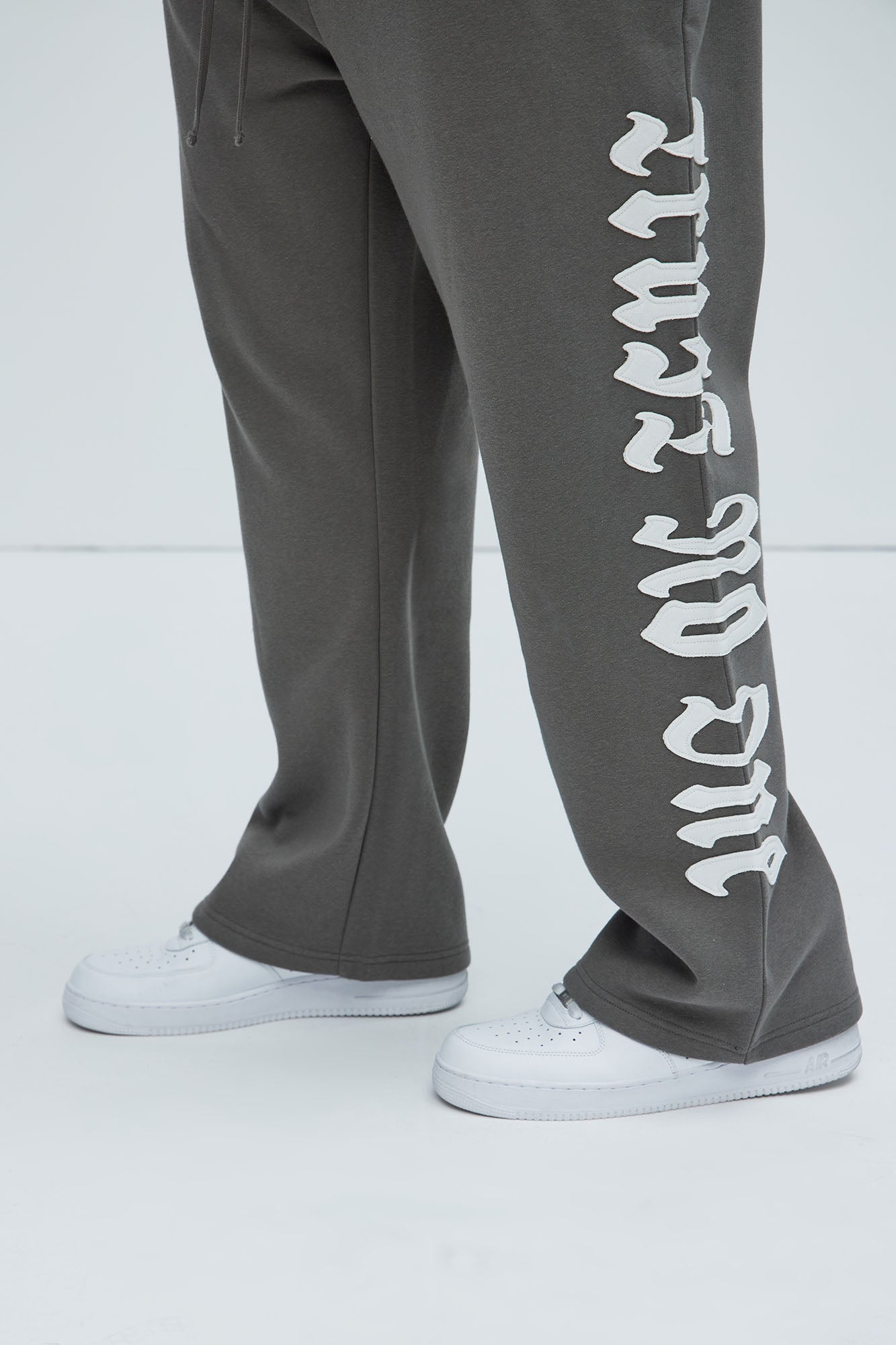 Tyson Trust Issues Straight Sweatpants - Grey - Image 8