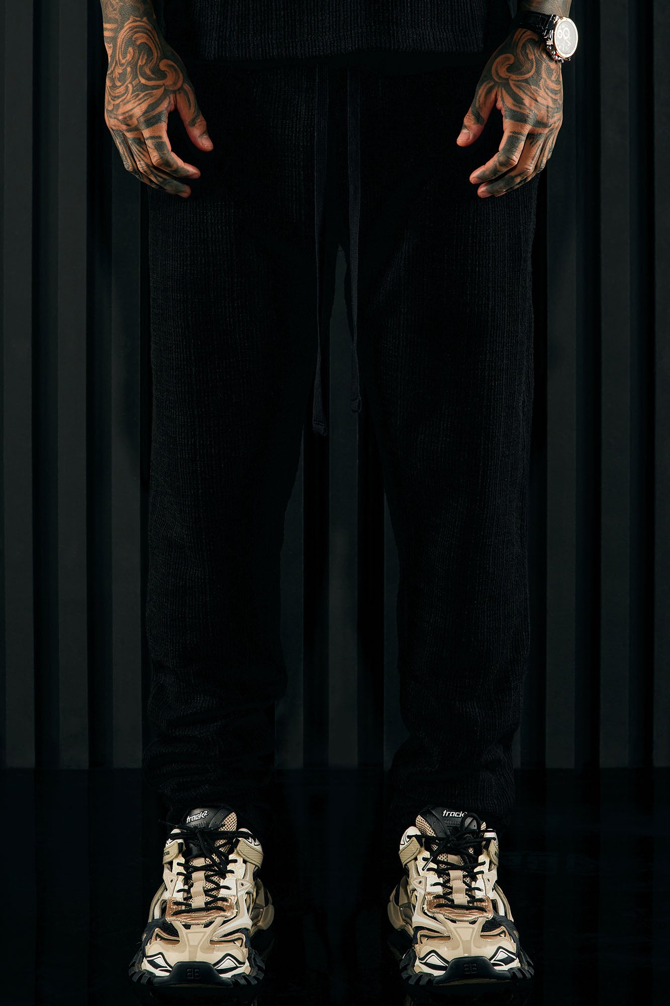 Dean Textured Slim Pants - Black - Image 7