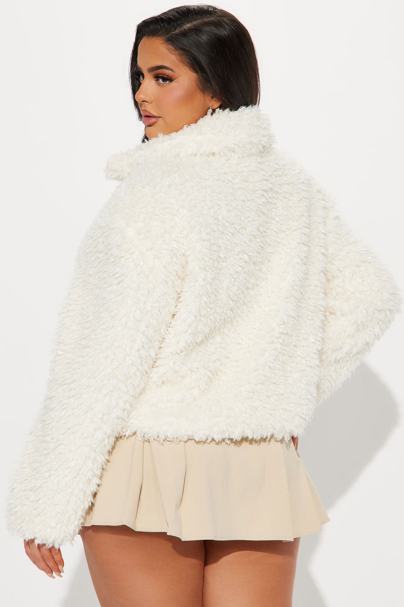 Glamping Sherpa Coat - Cream - Image 8