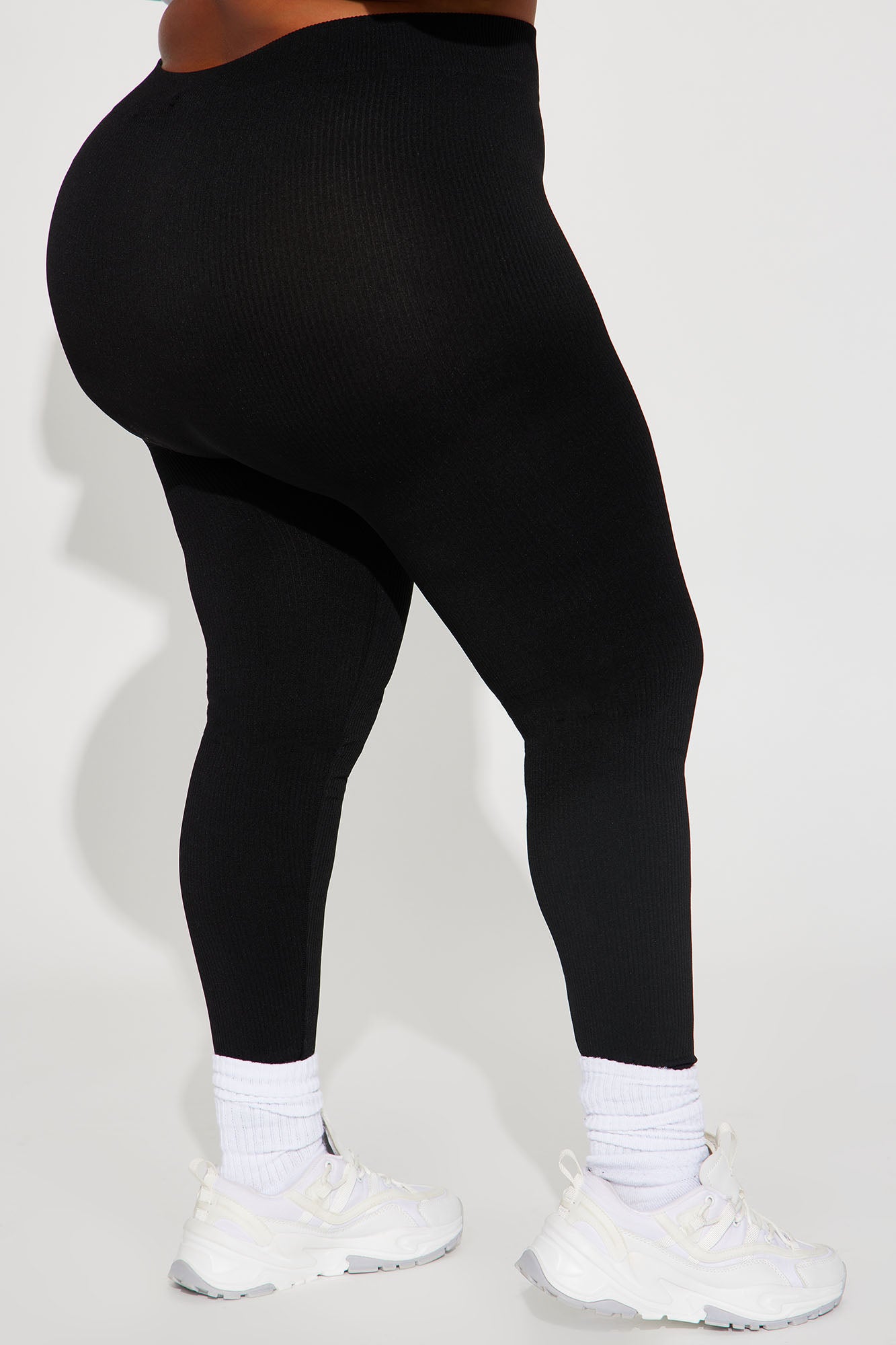 Reyna Ribbed Seamless Legging - Black - Image 6