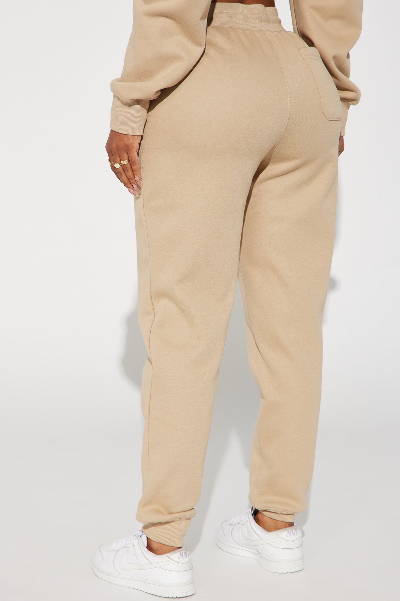 Family Goals Women's Queen Jogger - Taupe - Image 4