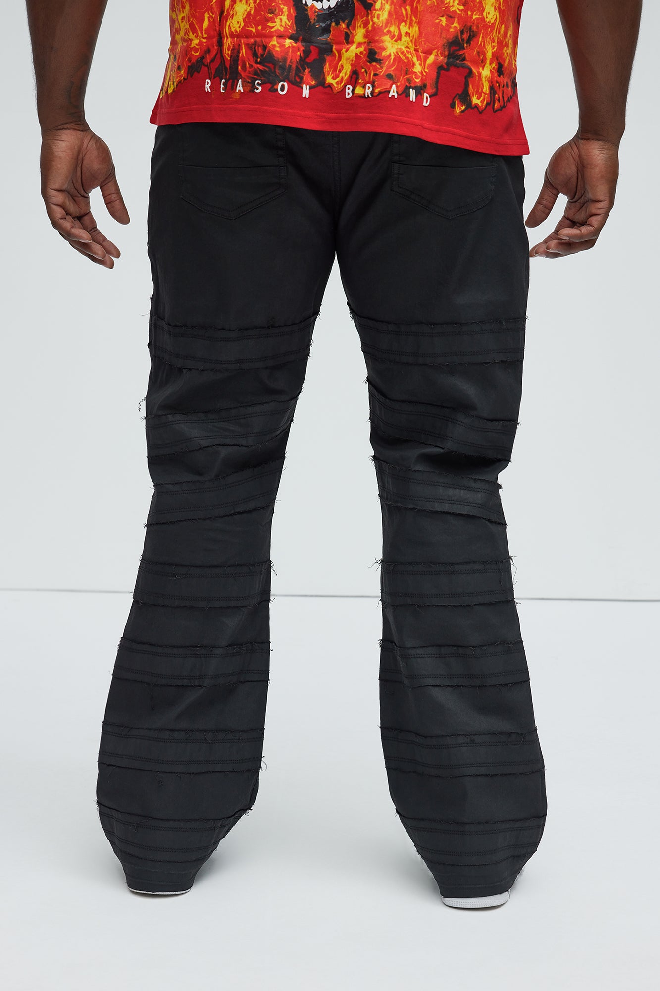 About Fray Stacked Skinny Jeans - Black - Image 8