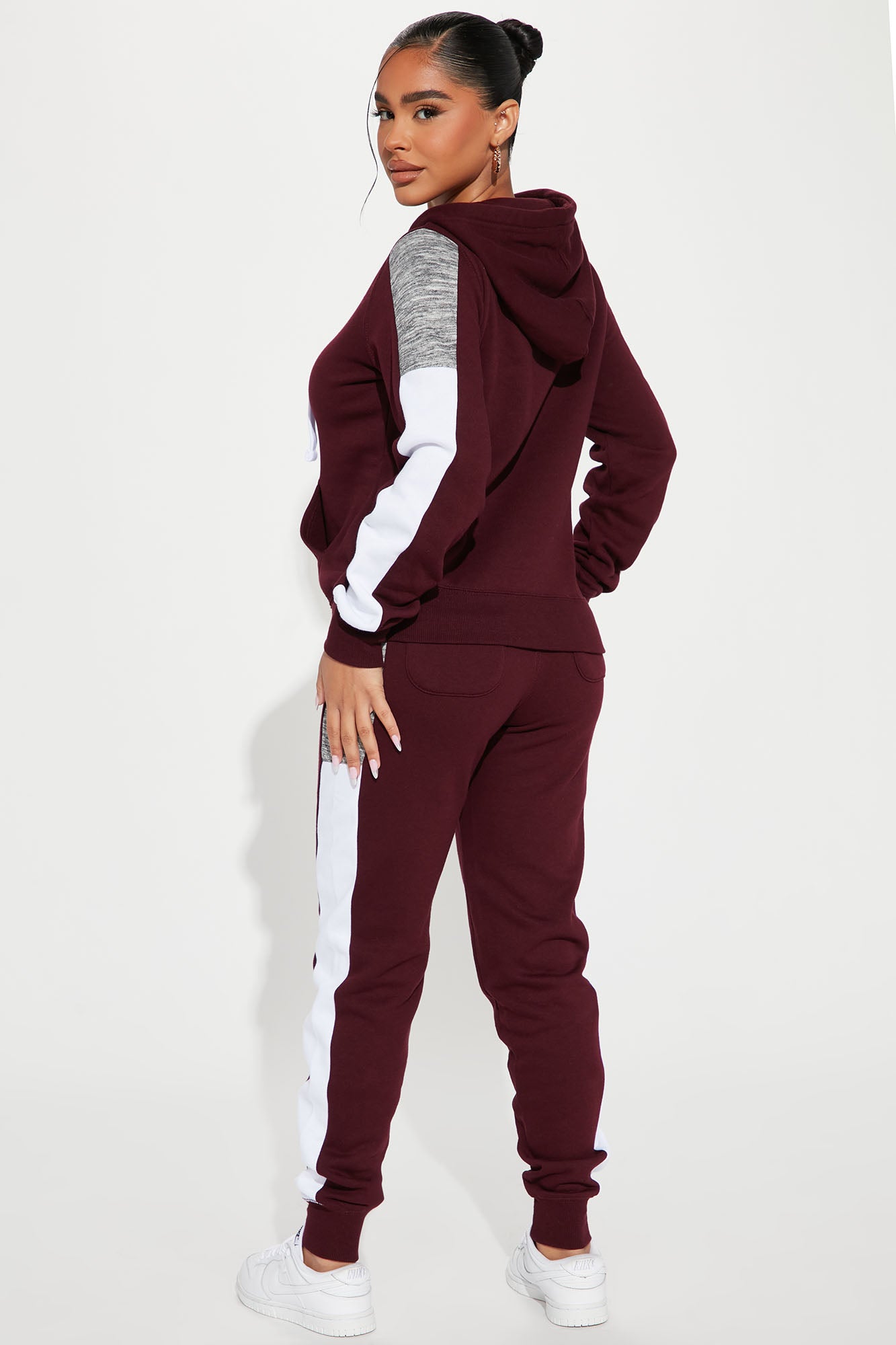 Analissa Pullover Hoodie - Maroon - Image 3