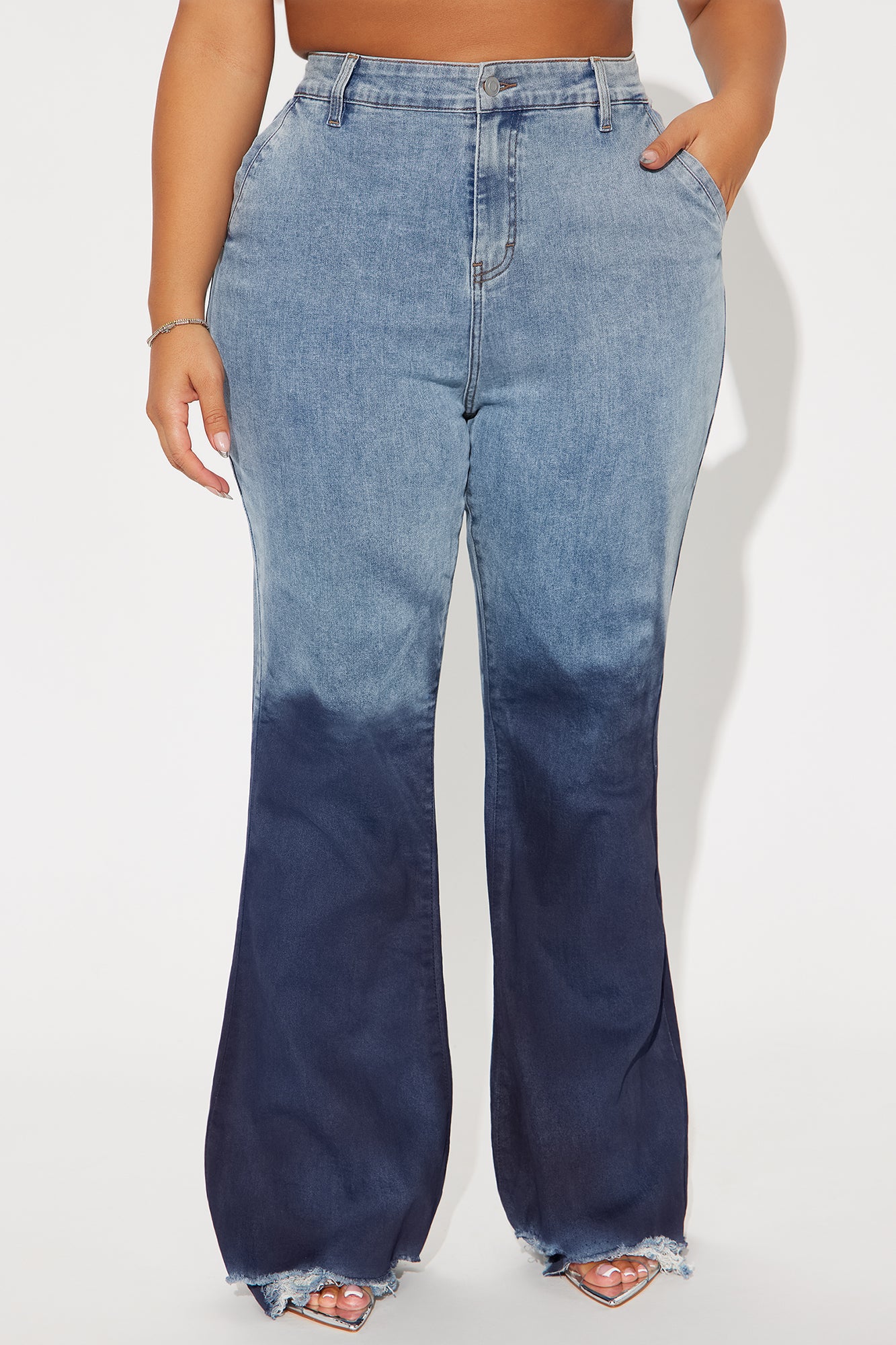 Out Of Reach Ombre Straight Leg Jeans - Medium Wash - Image 4