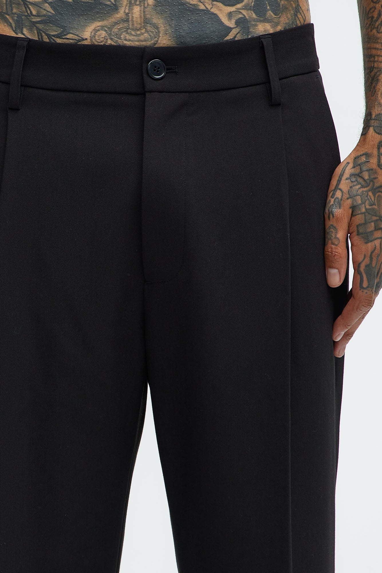 Ronan Relaxed Tapered Trousers - Black - Image 5