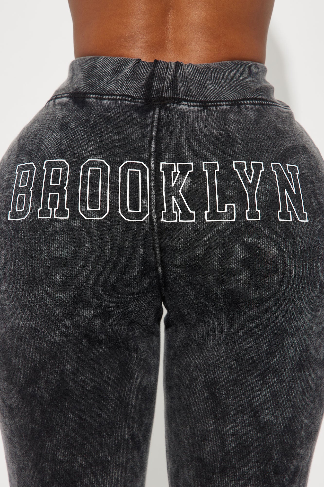 Brooklyn City Washed Sweatpants - Black Wash - Image 4
