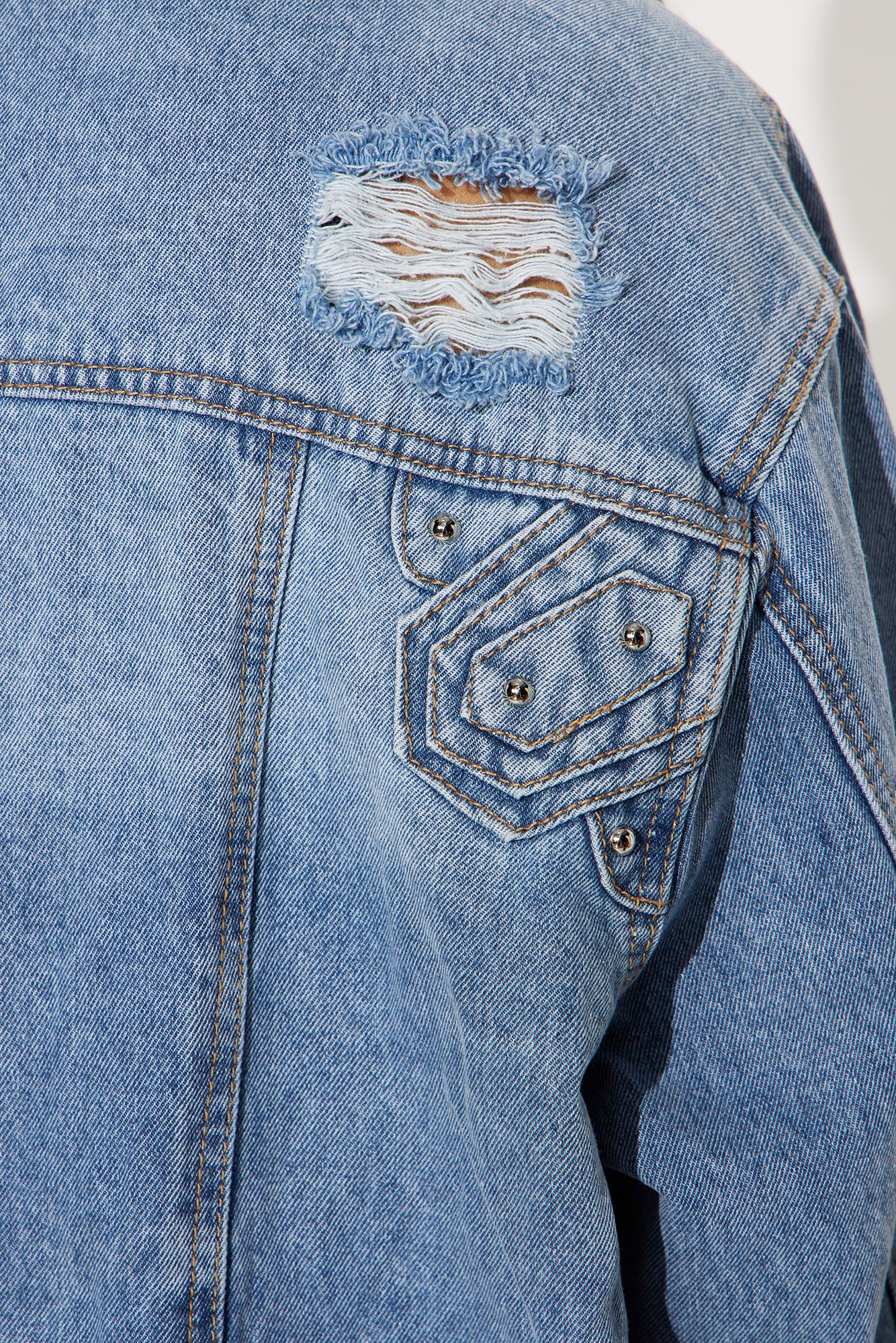 Big Impact Studded Denim Jacket - Light Wash - Image 9