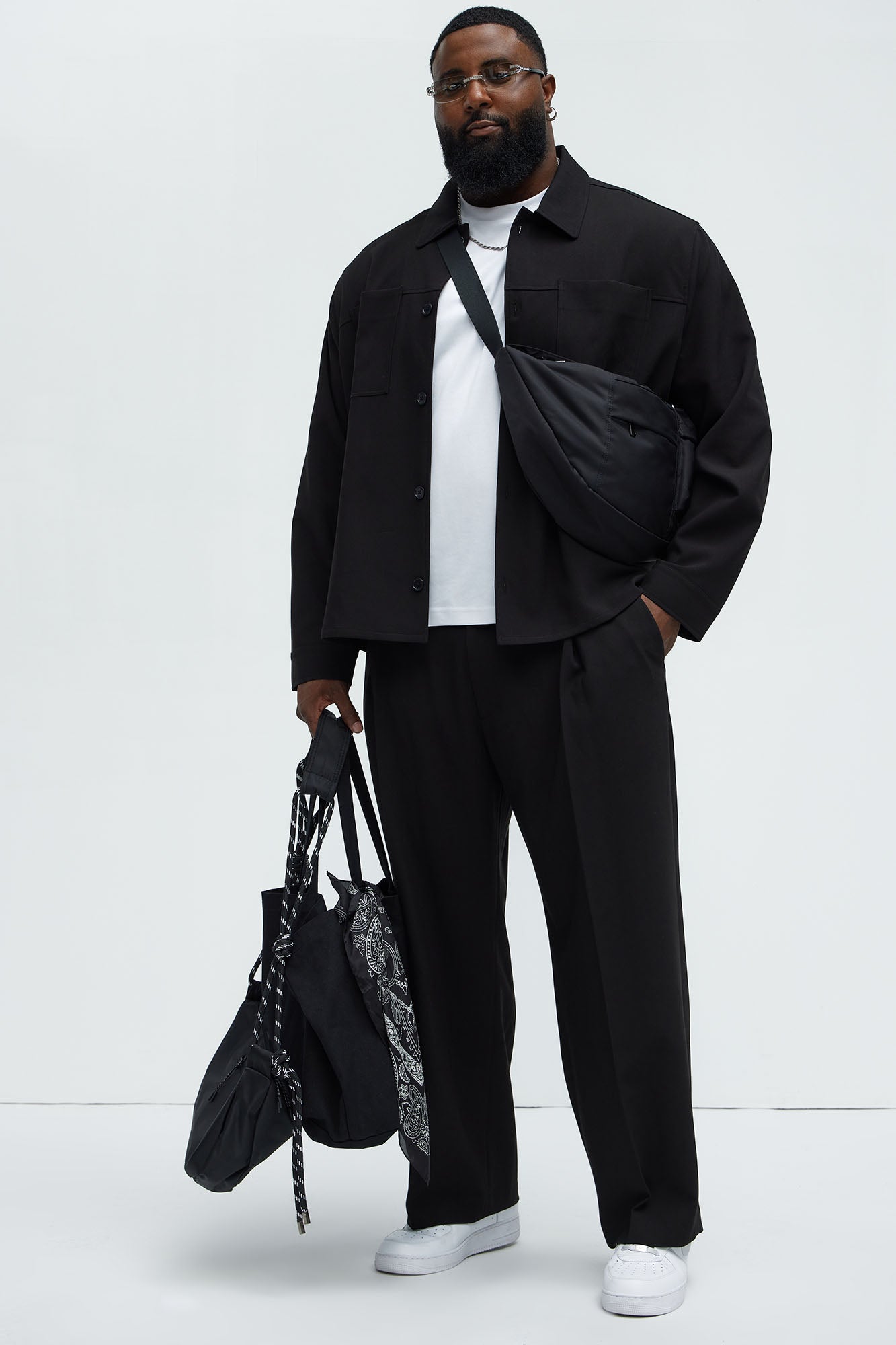 Ronan Relaxed Tapered Trousers - Black - Image 6