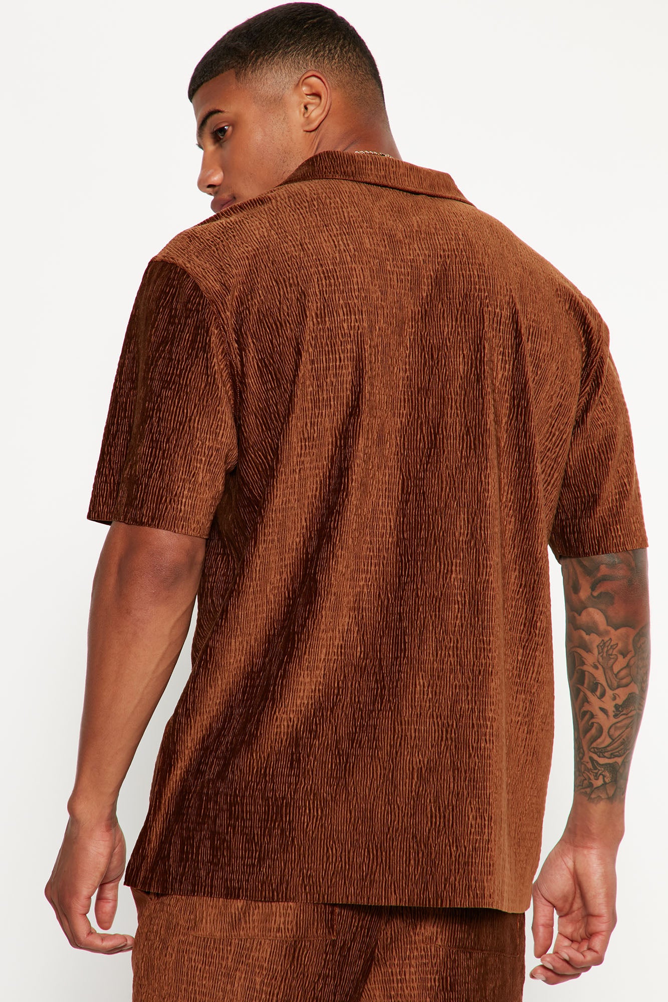 Wavy Textured Short Sleeve Cuban Shirt - Chocolate - Image 5