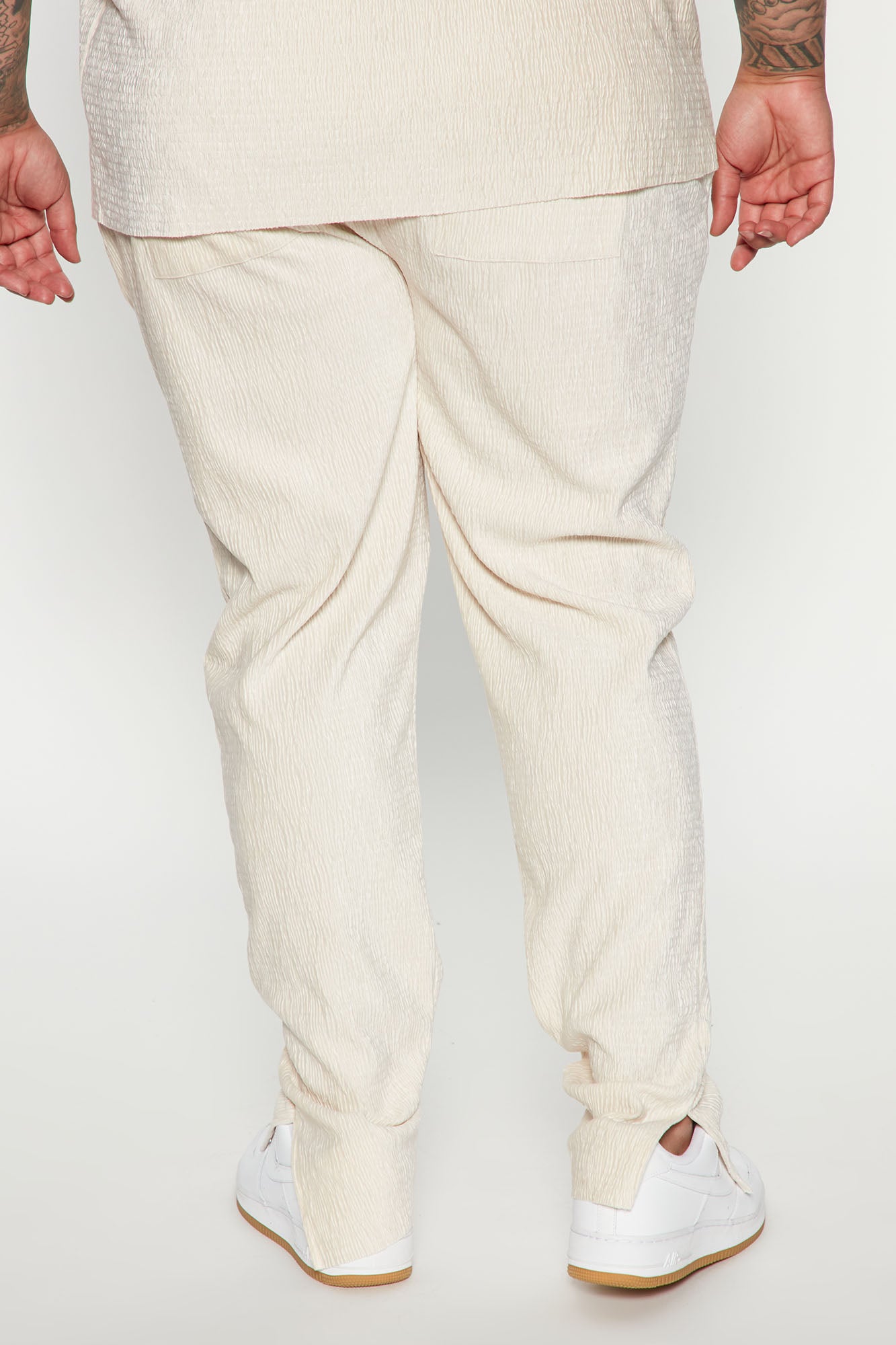 Wavy Textured Slim Pant - OffWhite - Image 7