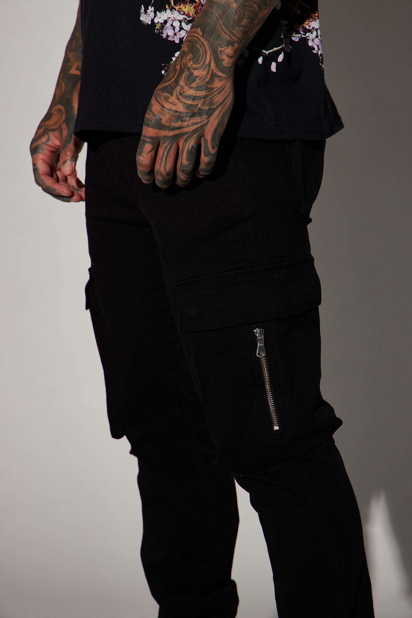 Affection Stacked Skinny Flare Cargo Pants - Black - Image 3