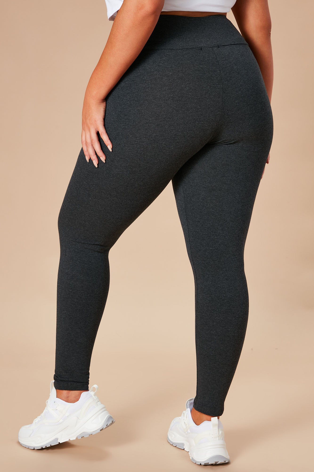 Running Around High Rise Legging - Charcoal - Image 7