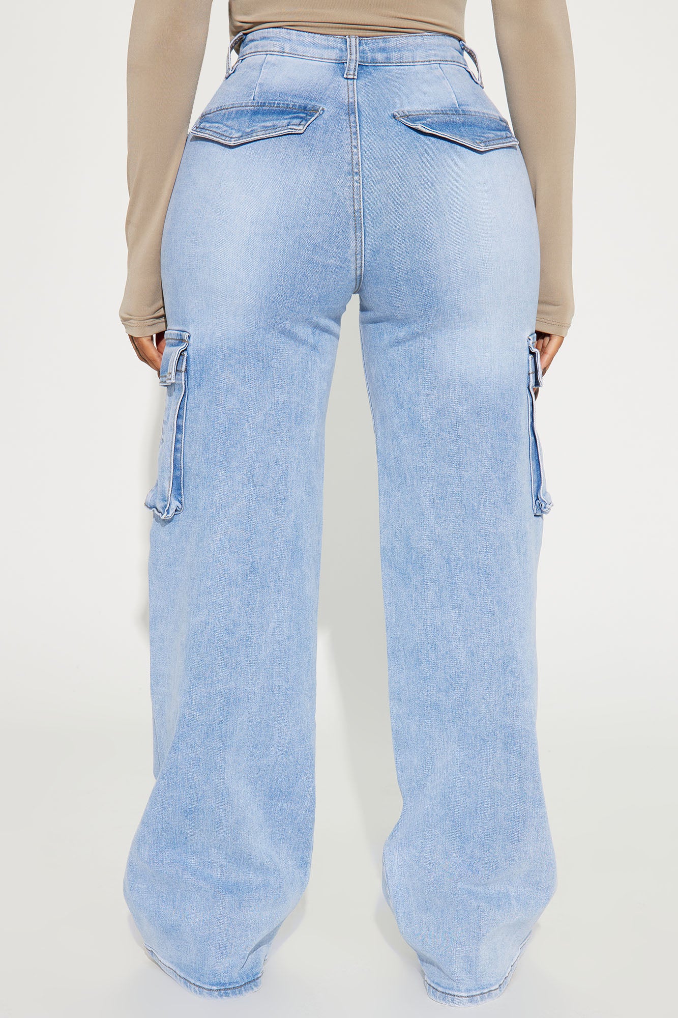 Not That Serious Stretch Cargo Jeans - Light Wash - Image 3