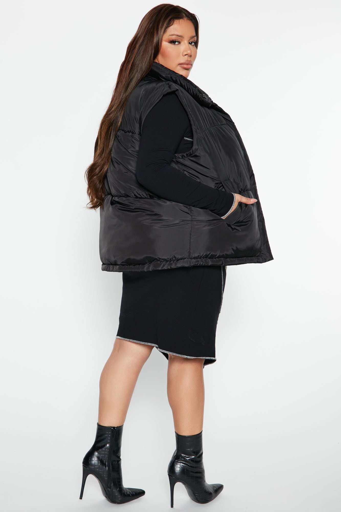 Leave It To Me Puffer Vest - Black - Image 6