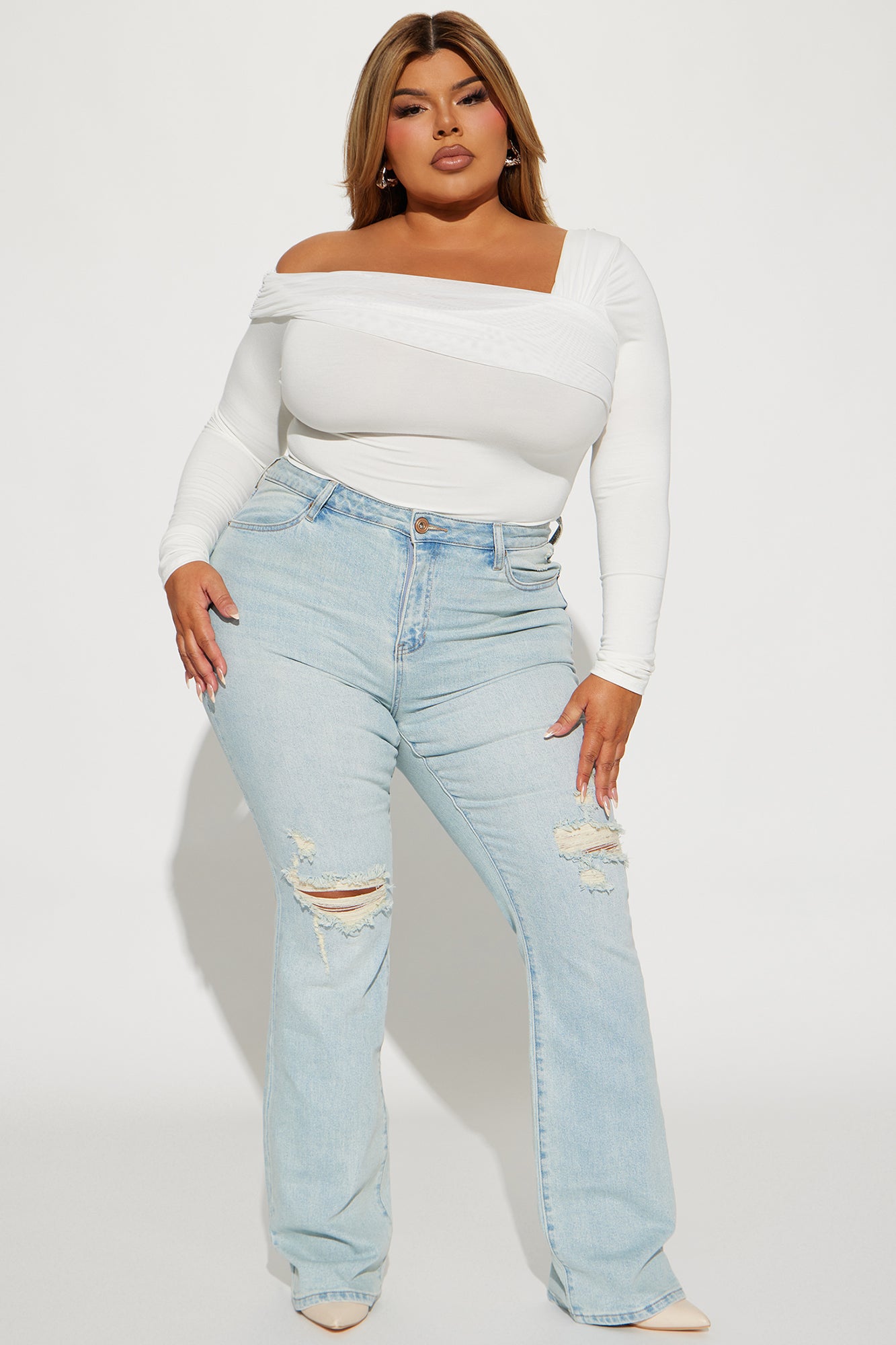 Bullseye Tinted Bootcut Jeans - Light Wash - Image 4