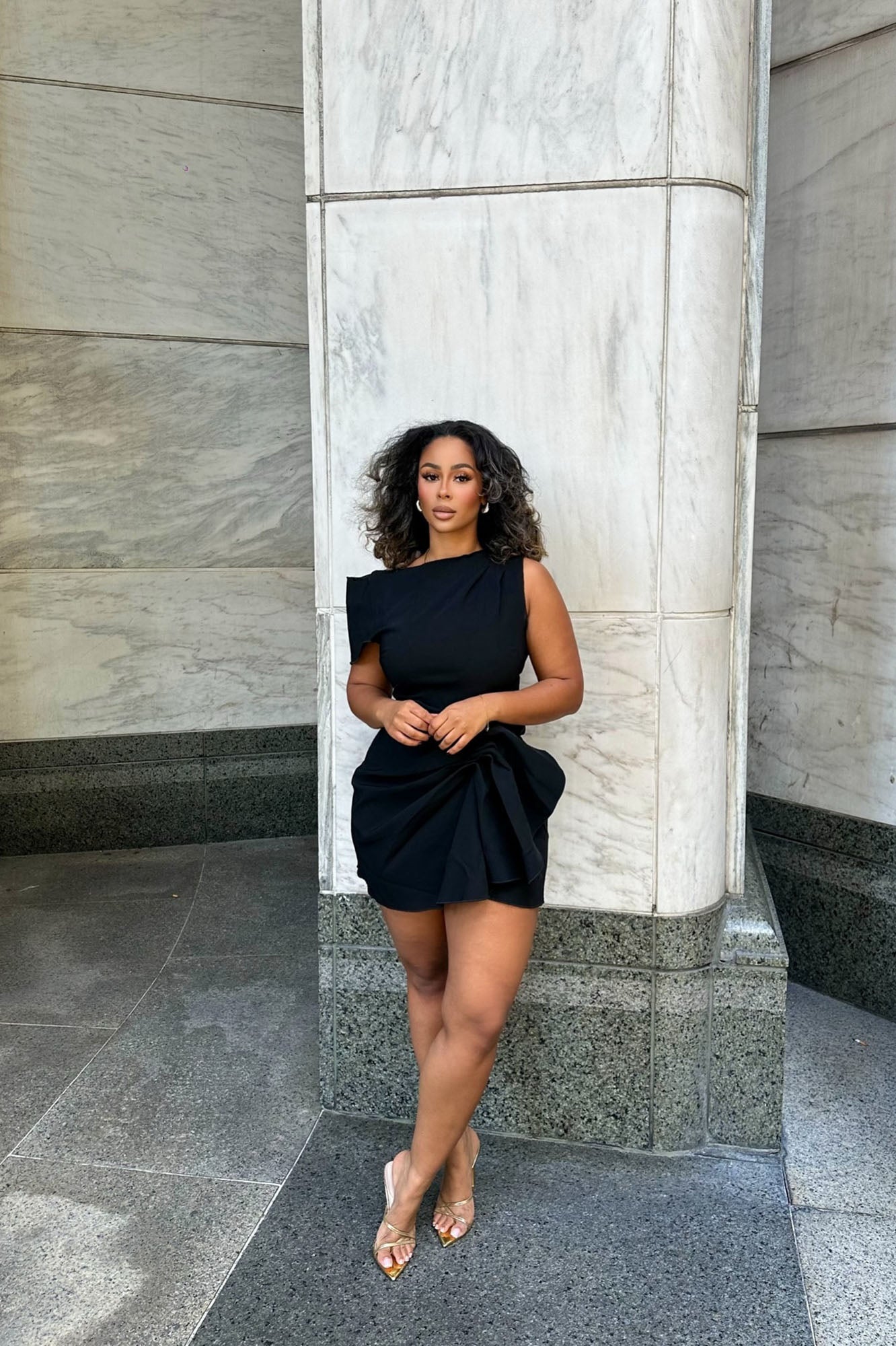 Feel The Vibe Ruched Mini Dress - Black - Image 4