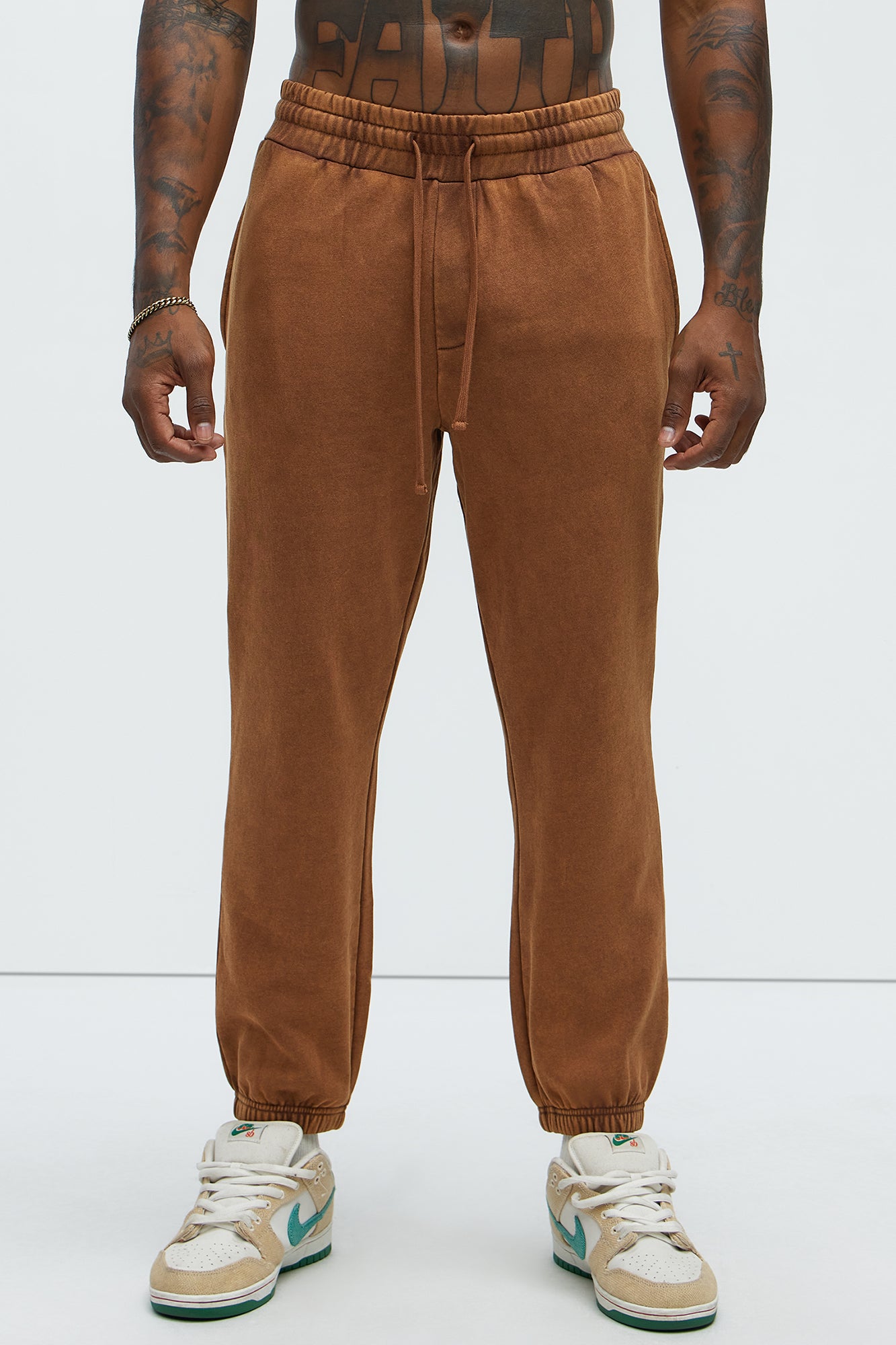 Tyson Heavy Wash Jogger - Dark Brown - Image 3