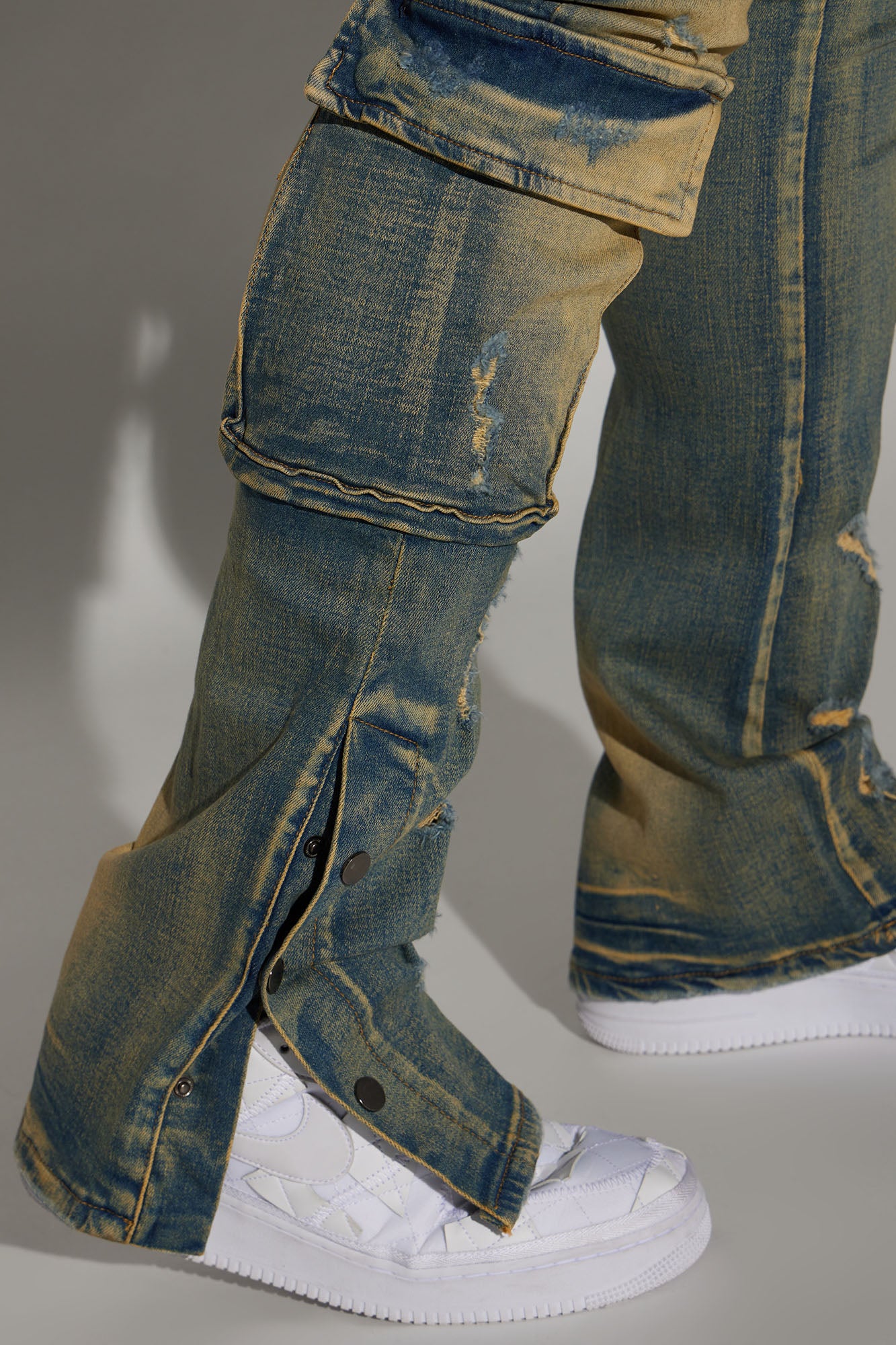 On The Set Stacked Skinny Snap Flare Jeans - Vintage Wash - Image 7