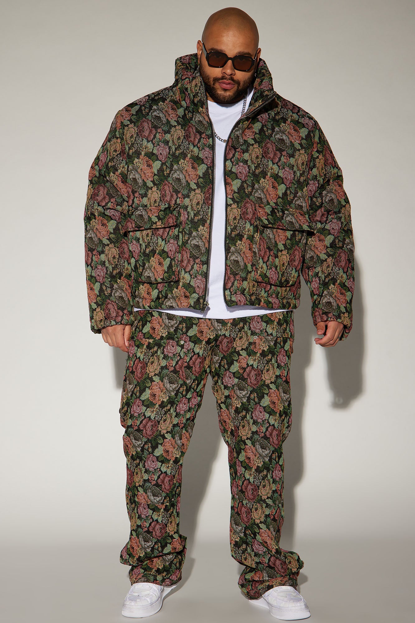 Bellevue Light Weight Cropped Tapestry Puffer - Black/combo - Image 8