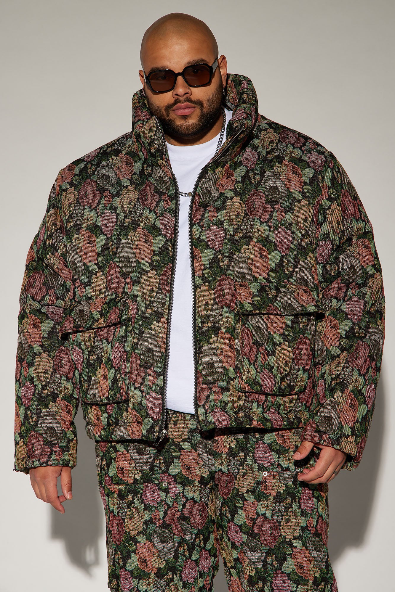 Bellevue Light Weight Cropped Tapestry Puffer - Black/combo - Image 7