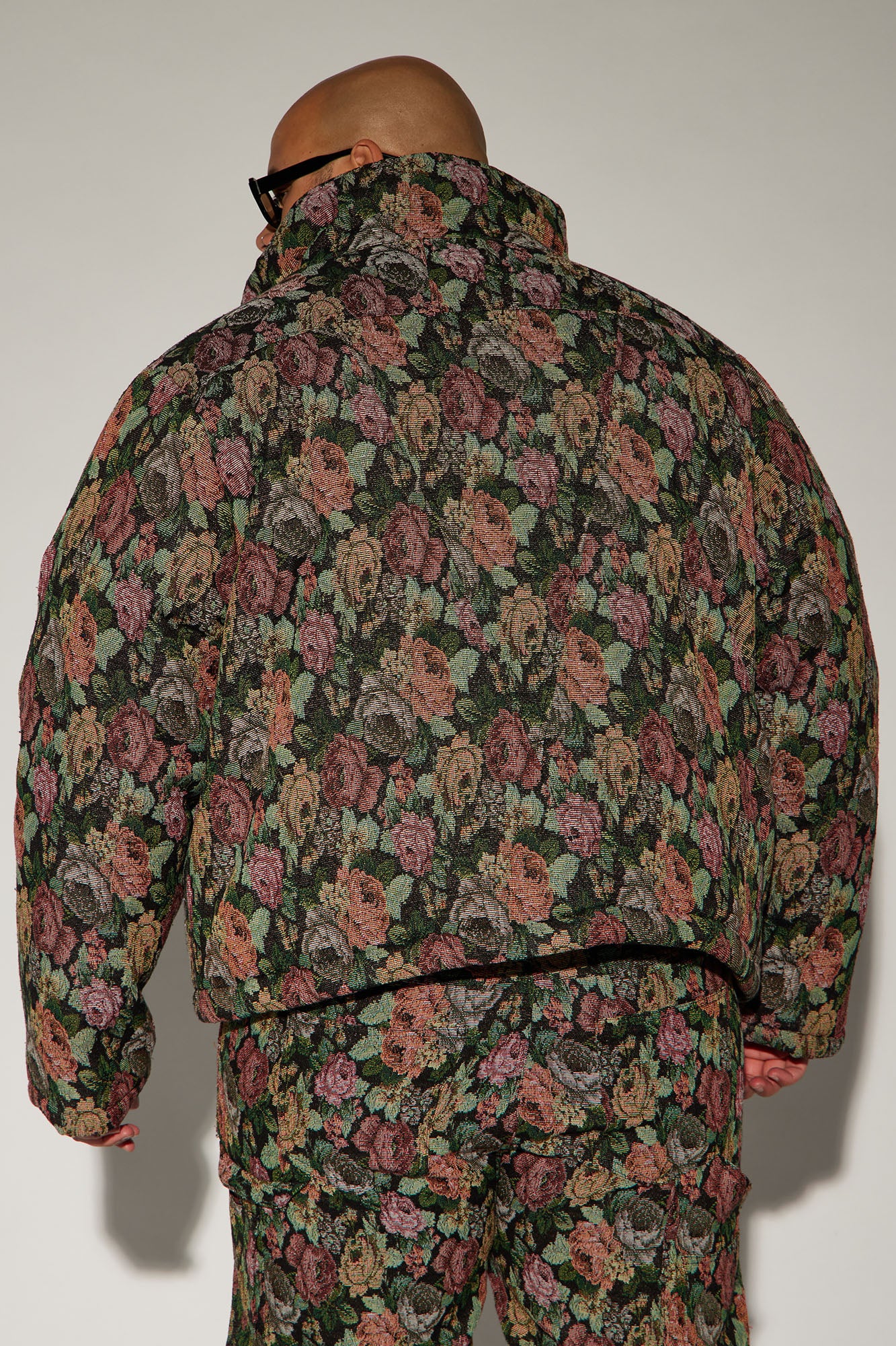 Bellevue Light Weight Cropped Tapestry Puffer - Black/combo - Image 9