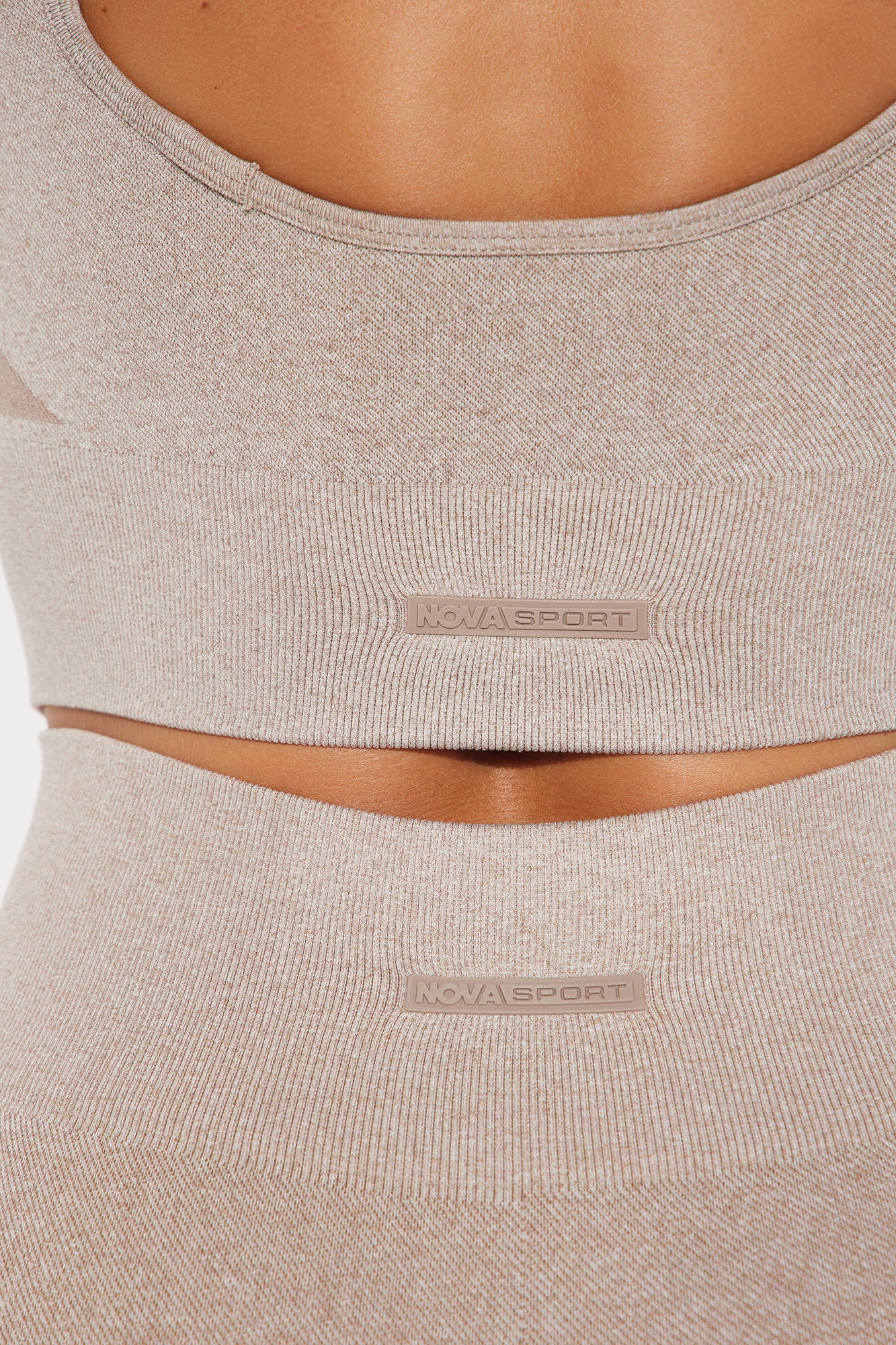High Speed Infinity Seamless Active Set - Taupe - Image 4