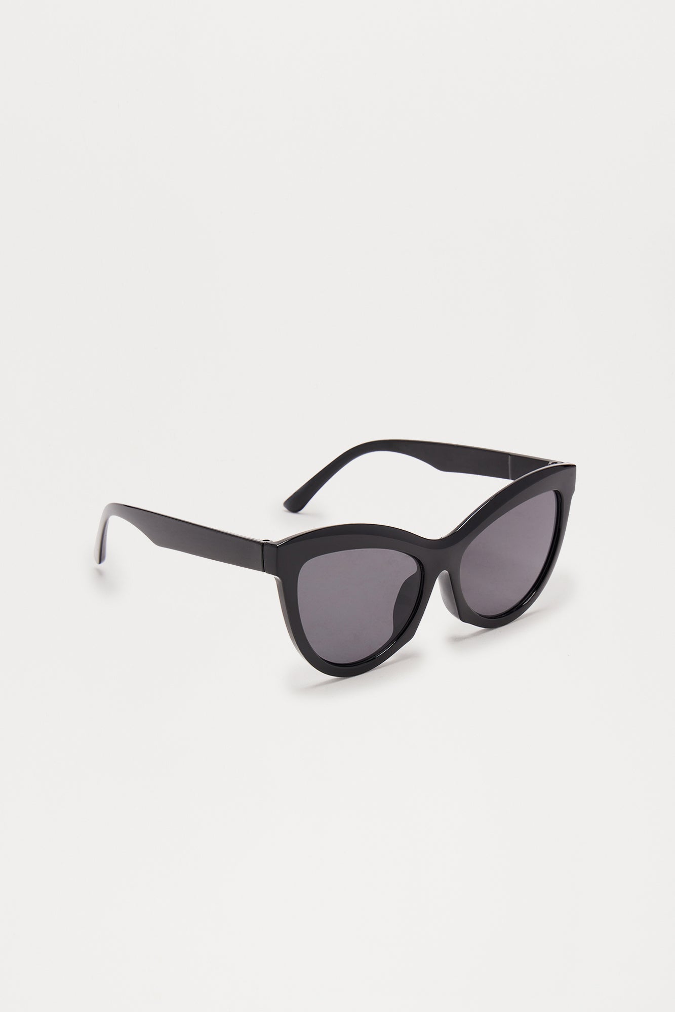 Modern Day Classic Sunglasses - Black - Image 4