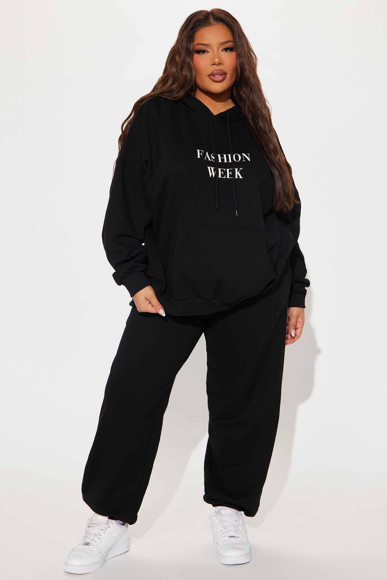 Fashion Week Sweatsuit Set - Black - Image 5