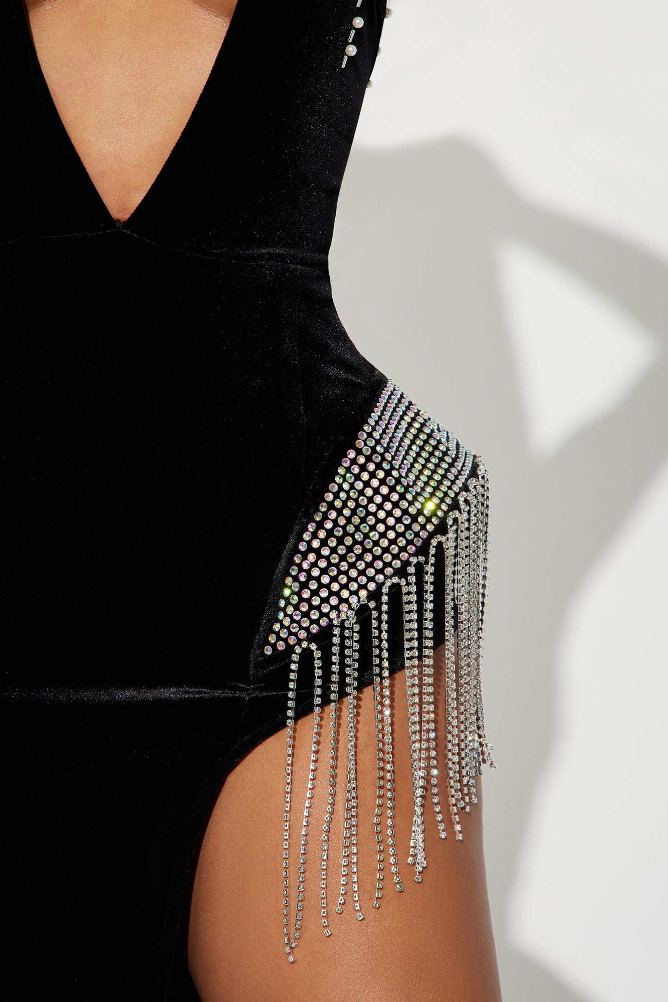 Aubriella Embellished Velvet Gown - Black - Image 3