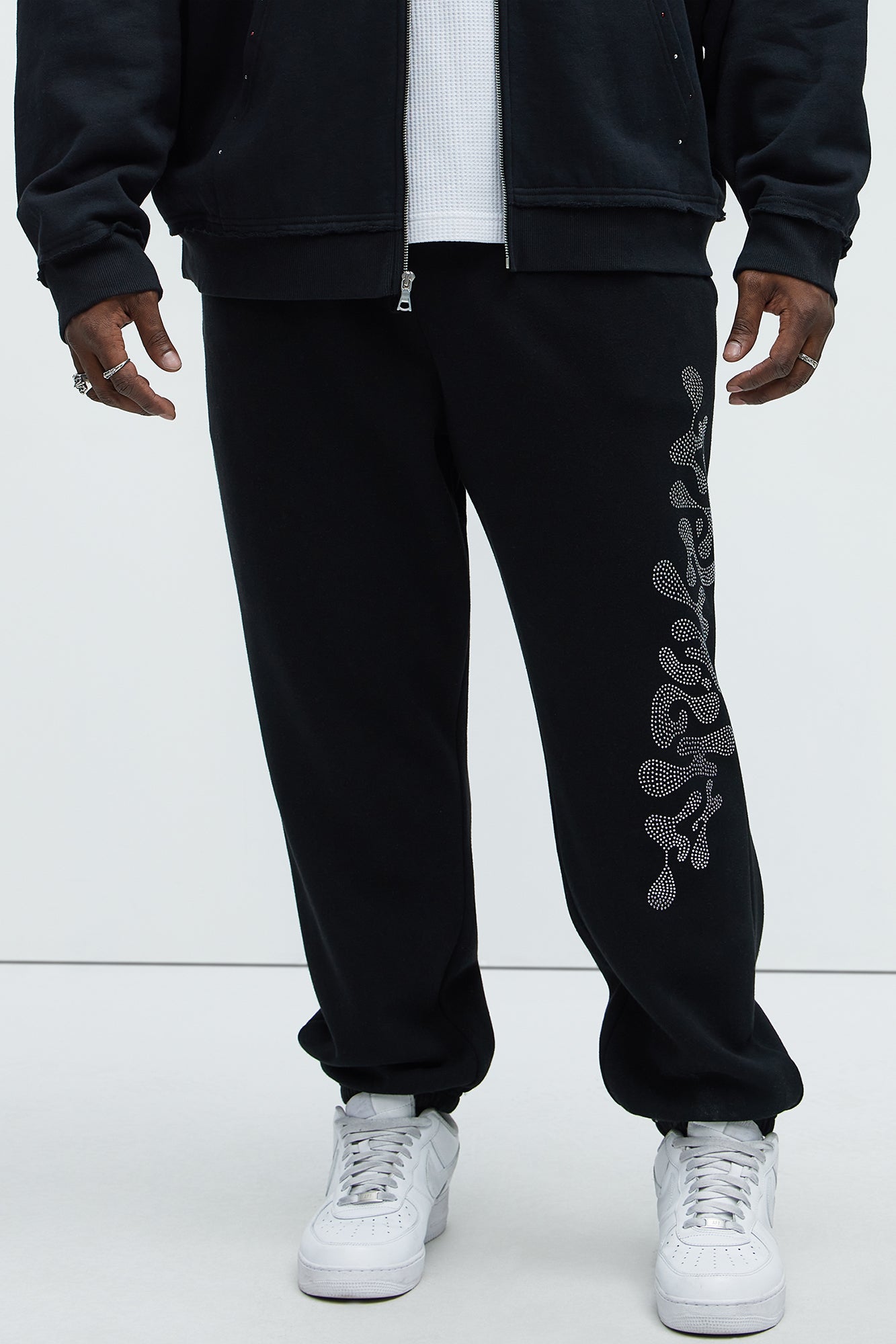 Tyson Fly High Oversized Jogger - Black - Image 6