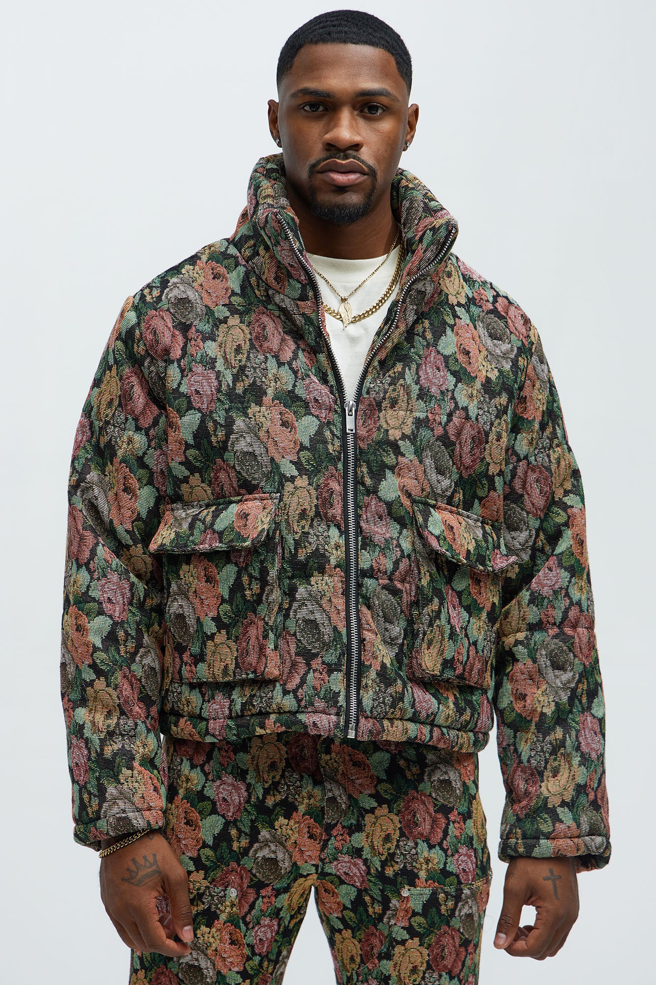 Bellevue Light Weight Cropped Tapestry Puffer - Black/combo - Image 3