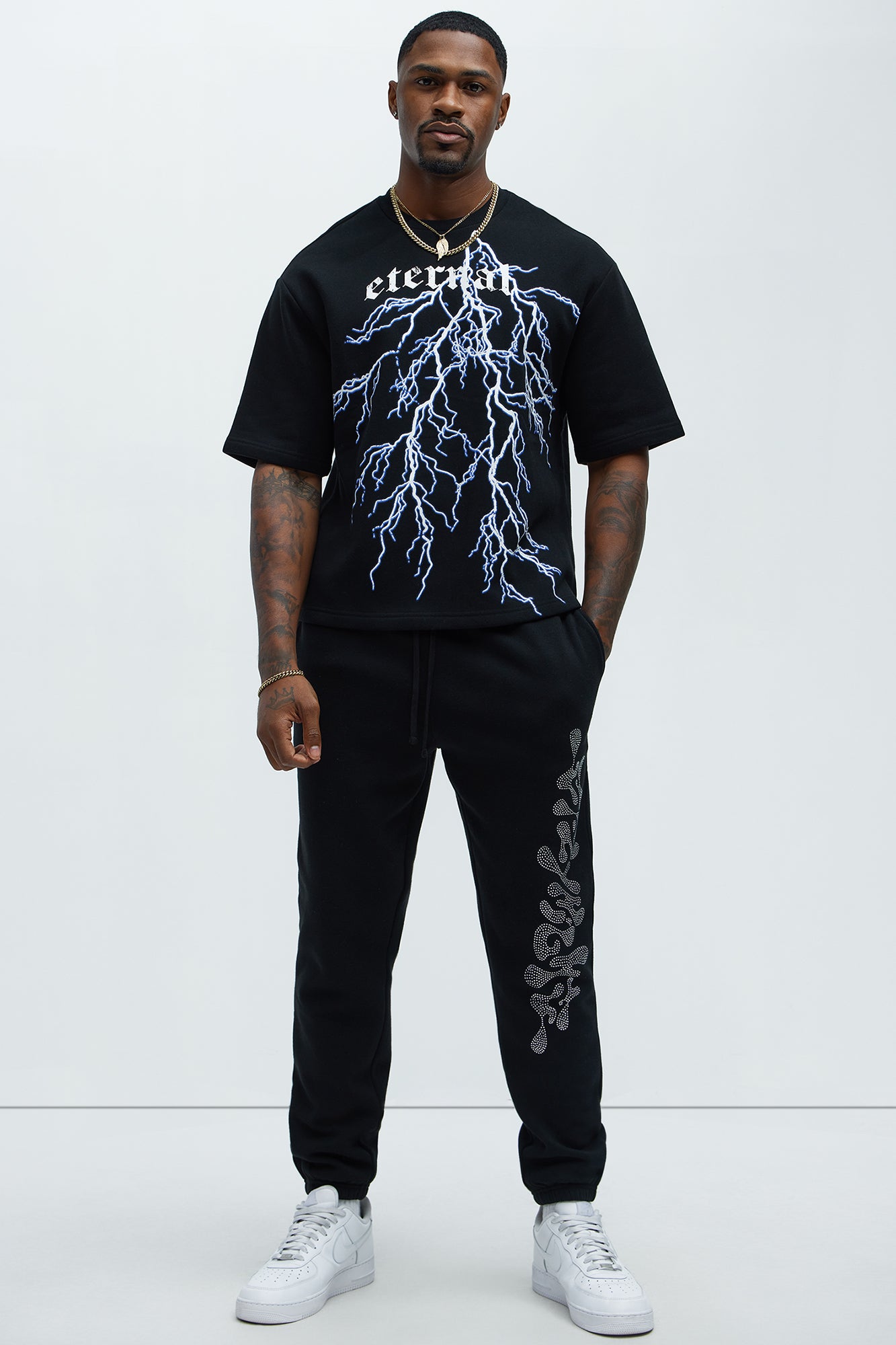 Tyson Fly High Oversized Jogger - Black - Image 3