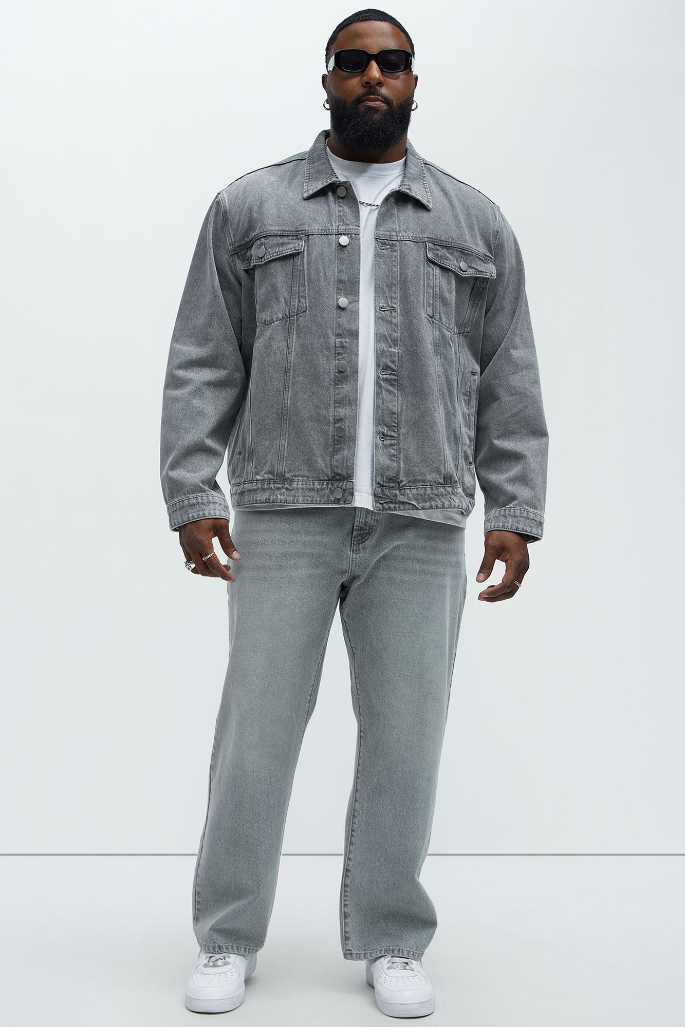 Classic Denim Trucker Jacket - Grey - Image 6