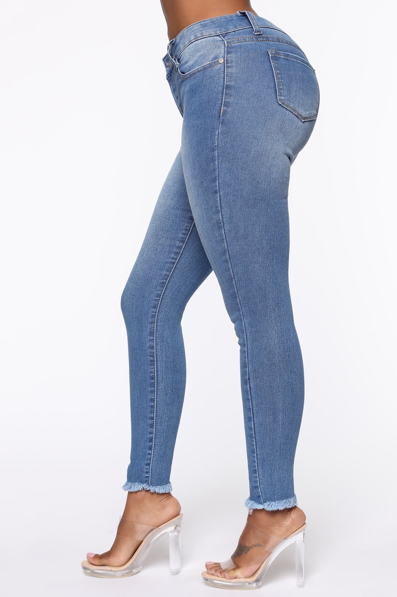 On The Fray Ankle Jeans - Medium Blue Wash - Image 4