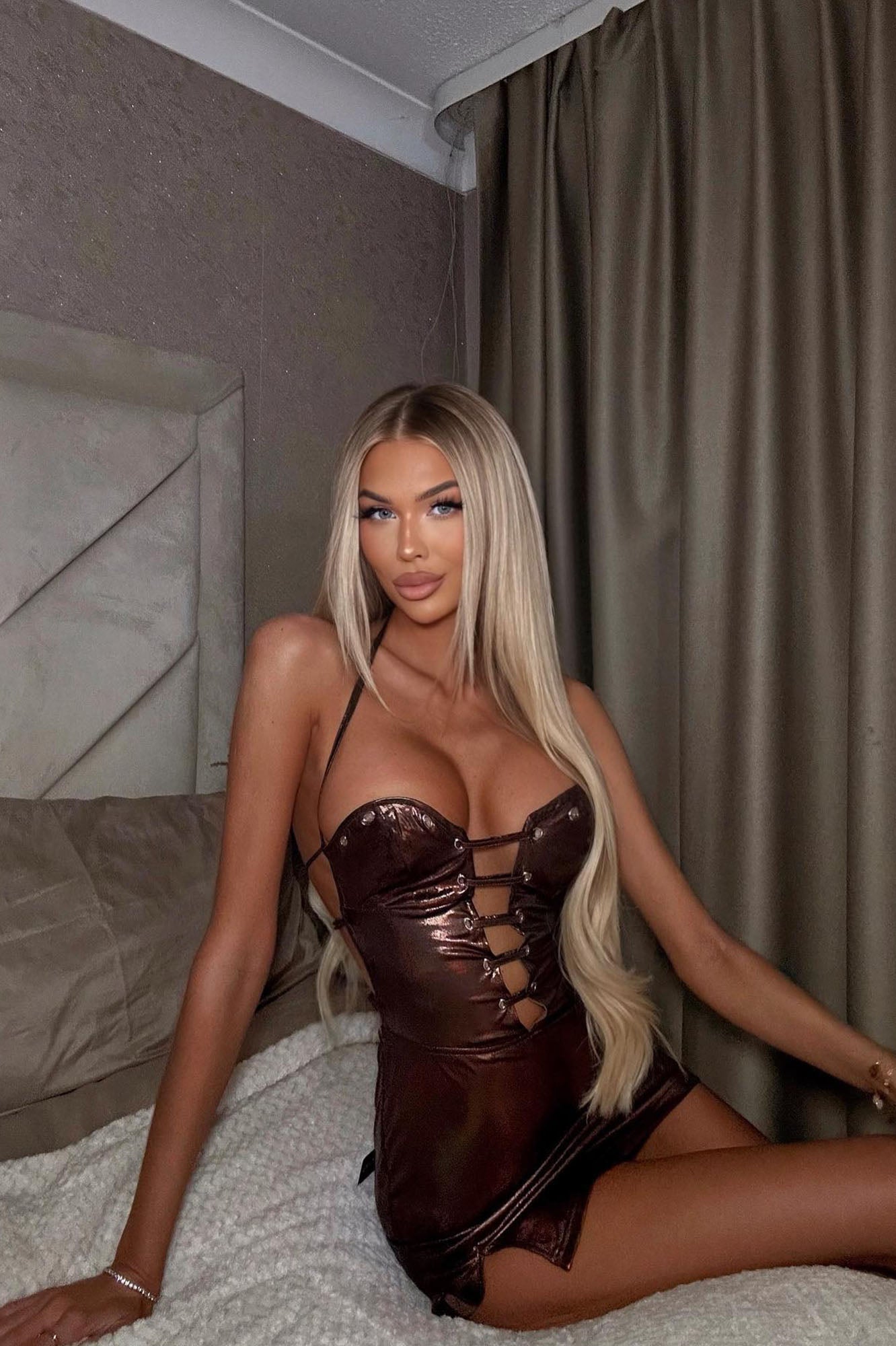 Ashlynn Lace Up Mini Dress - Chocolate - Image 6