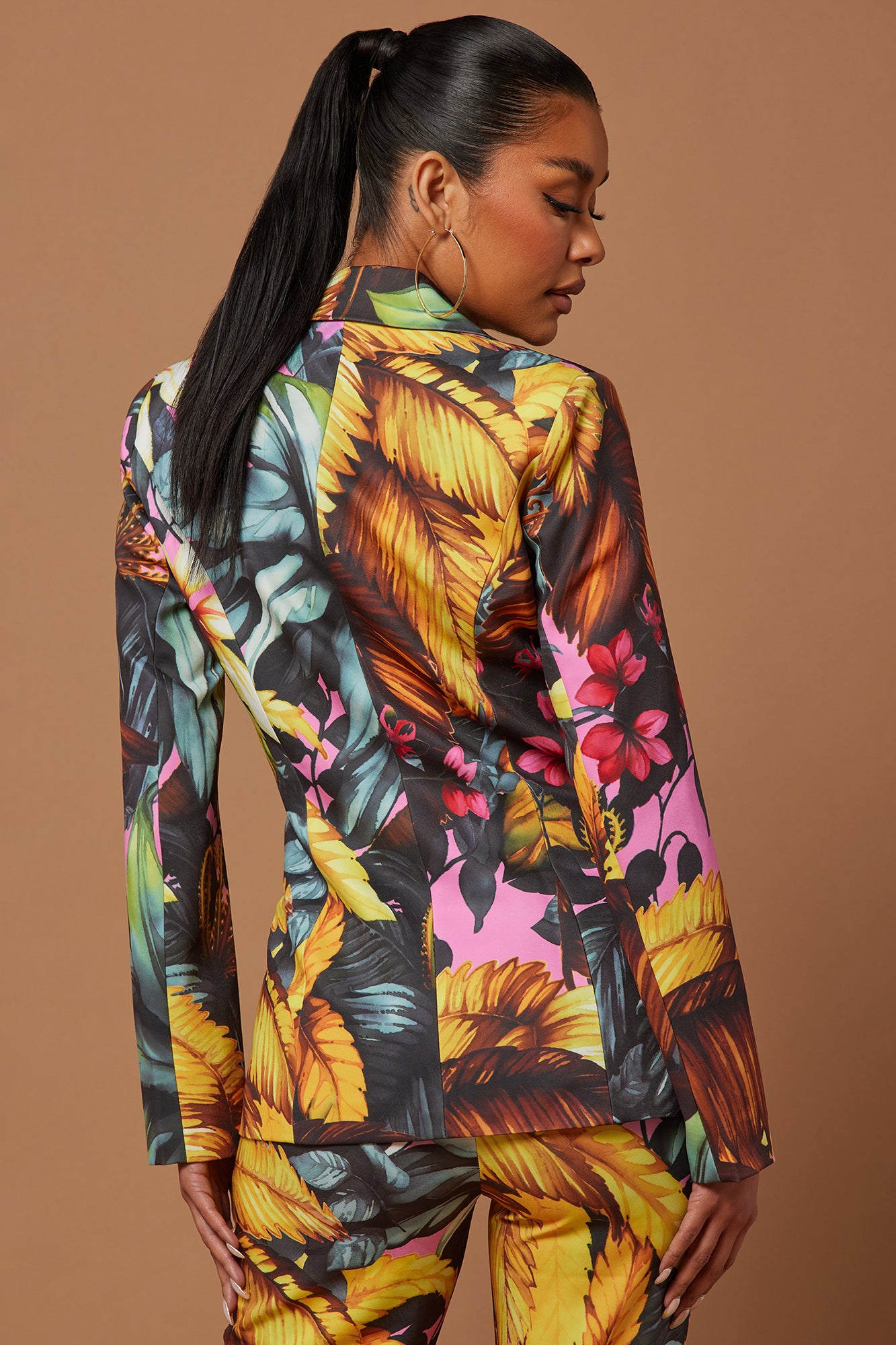 Biance Floral Blazer Suit Set - Multi Color - Image 4